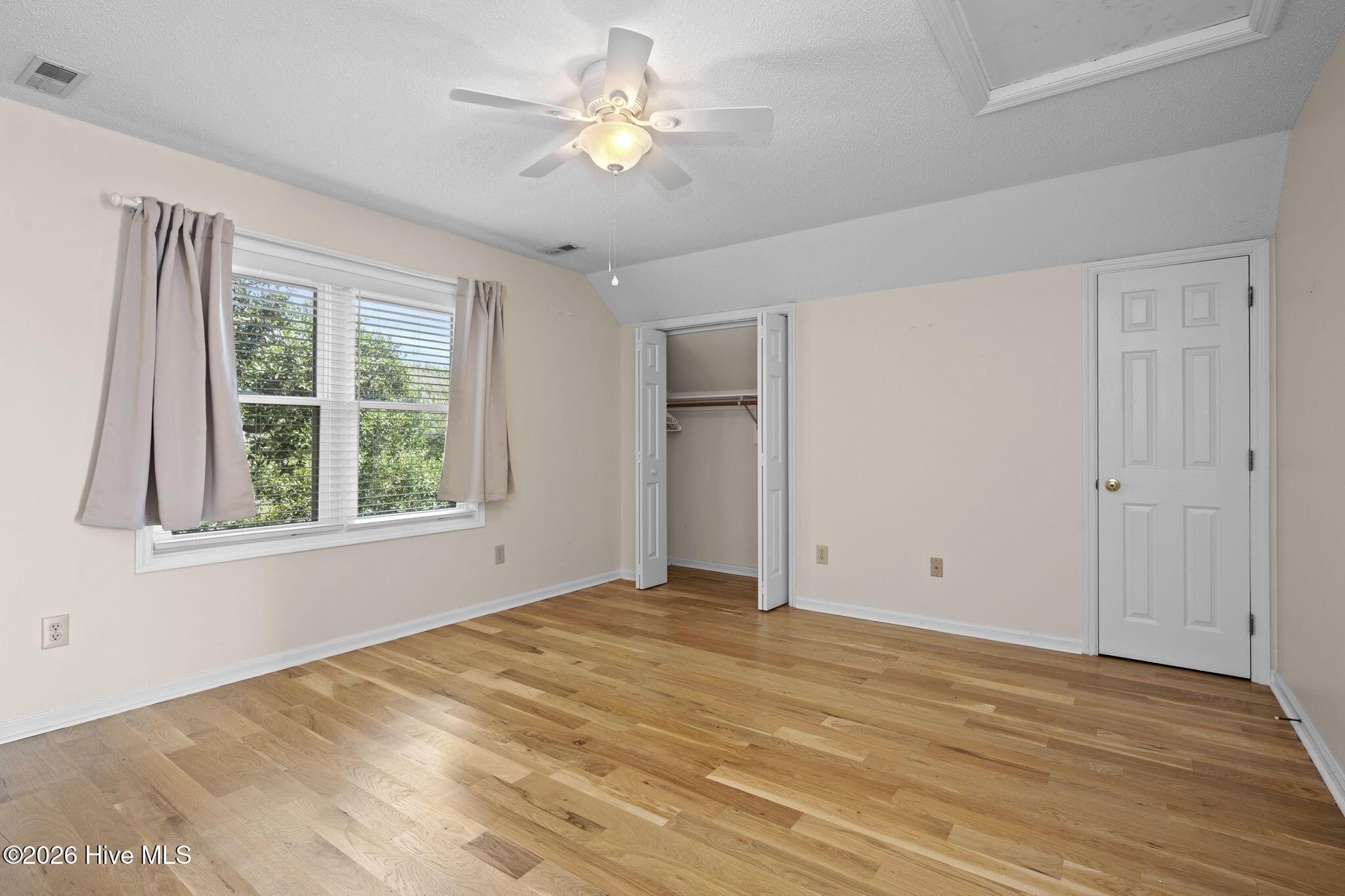 104 Bluewater Drive Property Photo 32