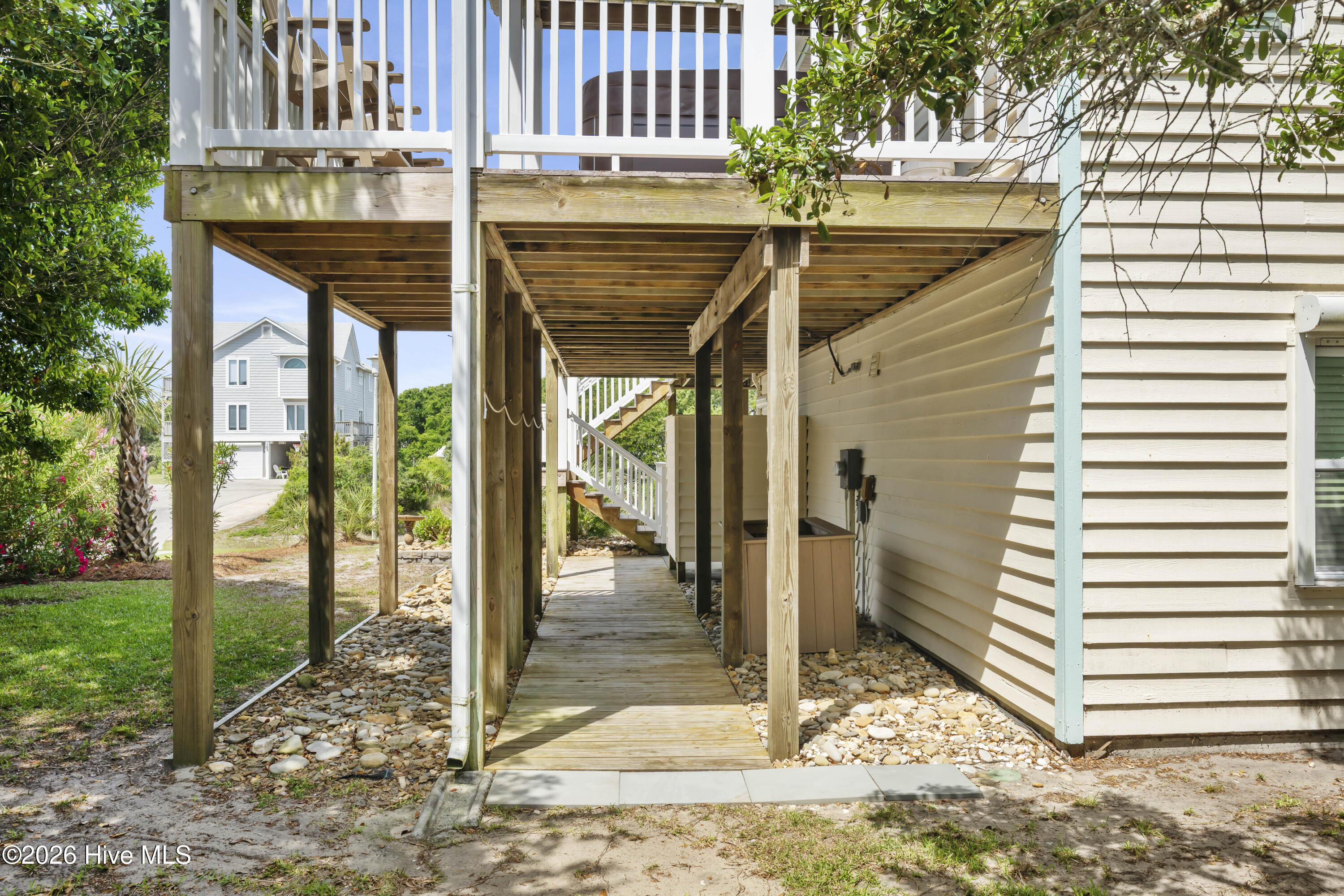 104 Bluewater Drive Property Photo 48
