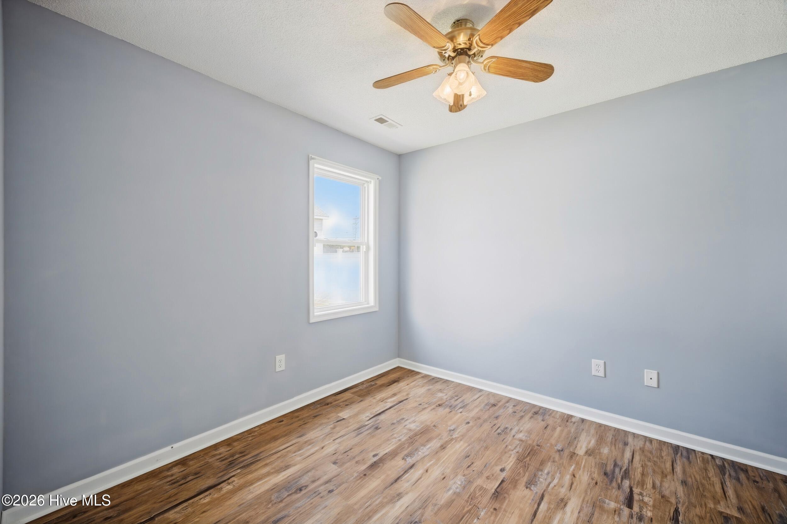 101 Springvale Street Property Photo 15