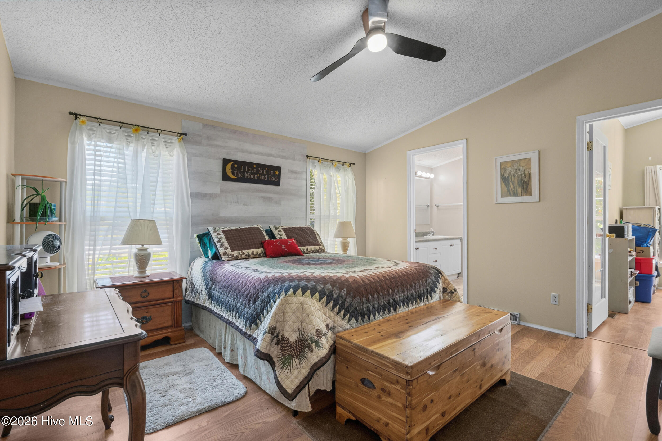 1052 Waterview Lane Sw Property Photo 12