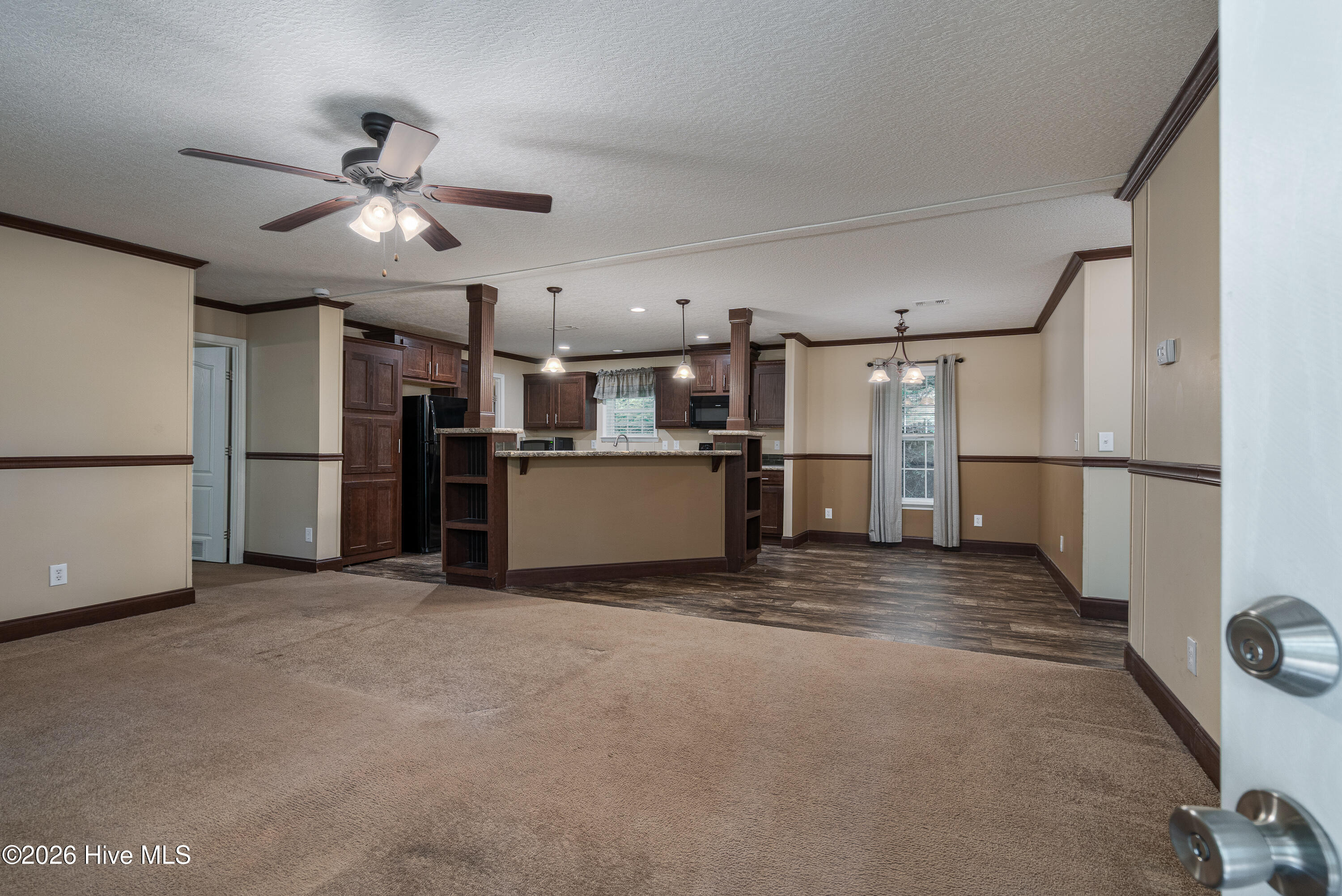 37 Red Wolf Trail Property Photo 6