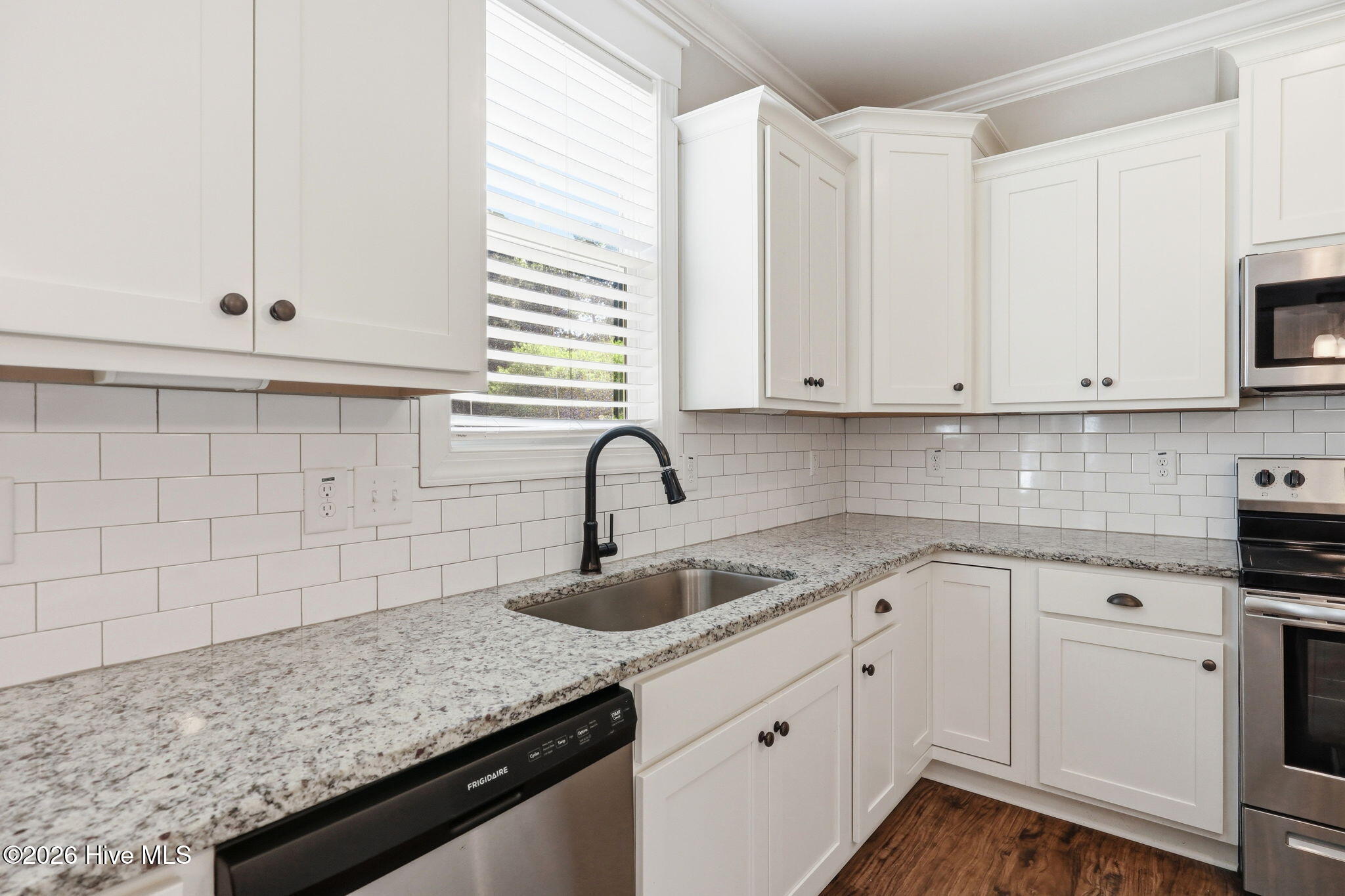 318 Dunston Road Property Photo 24
