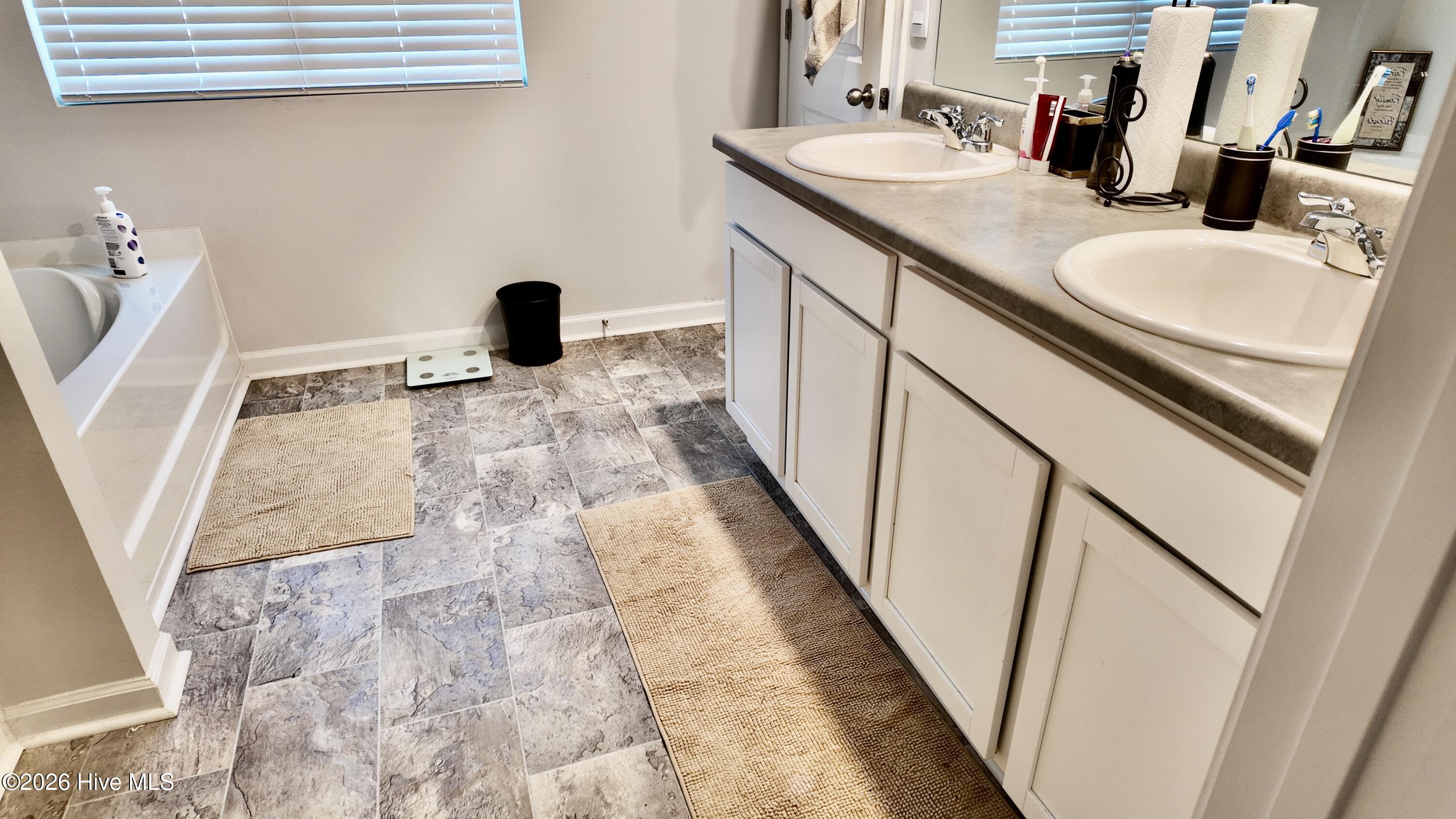 1422 Deer Hollow Run Property Photo 12