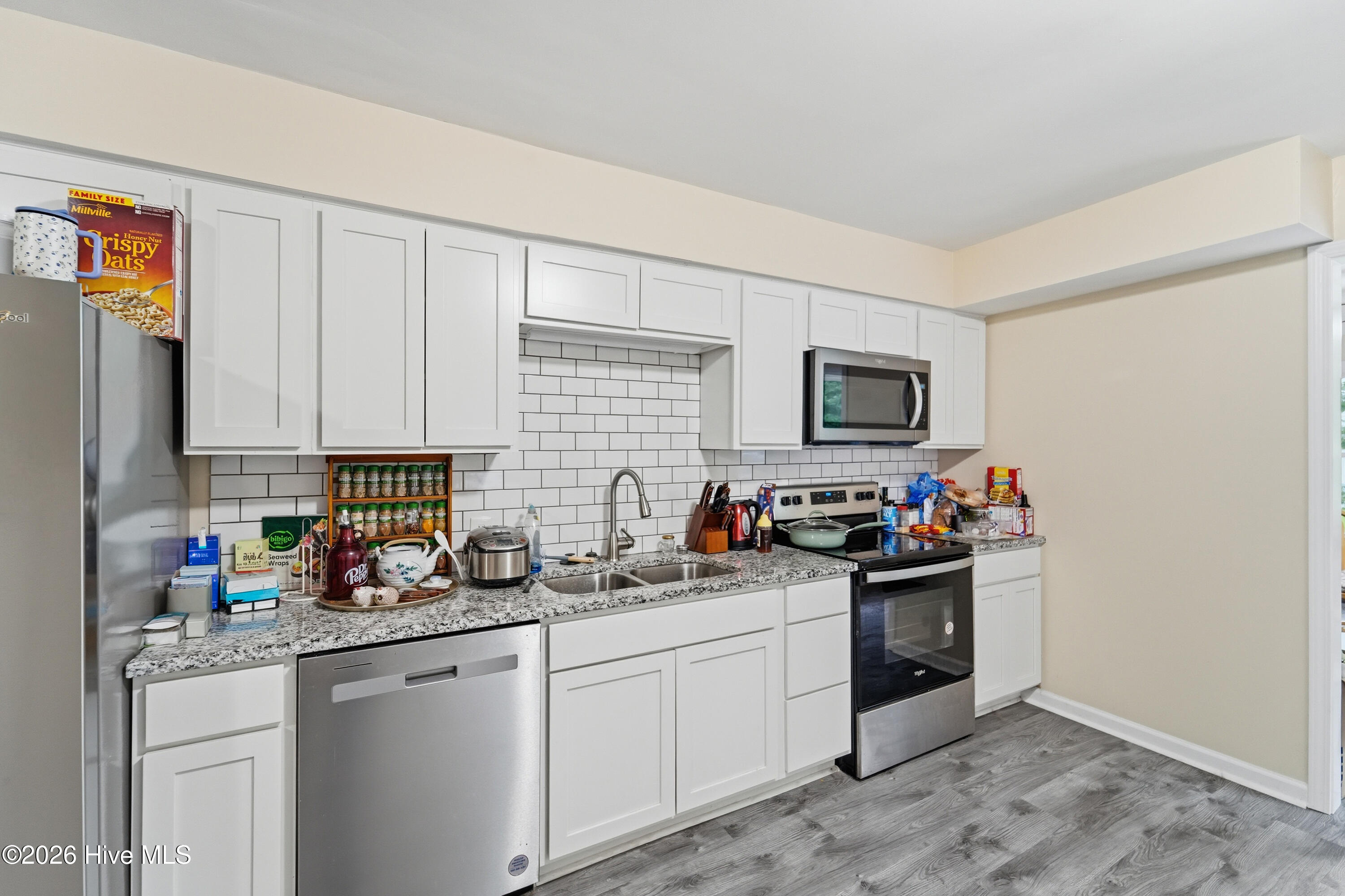 220 Edgewood Drive Property Photo 20