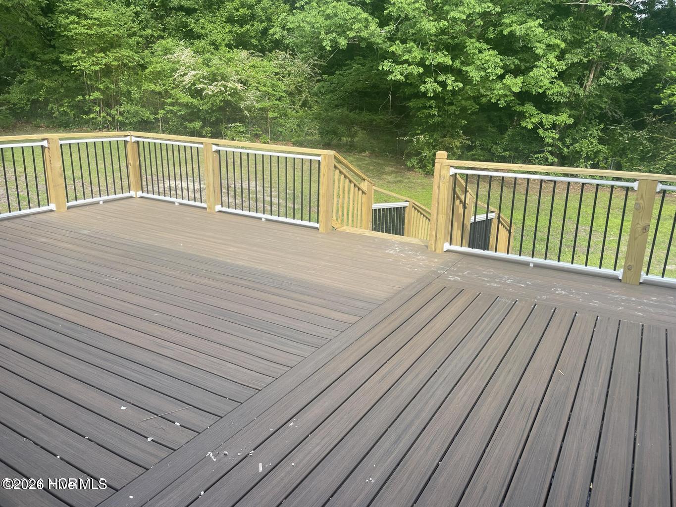 220 Edgewood Drive Property Photo 30