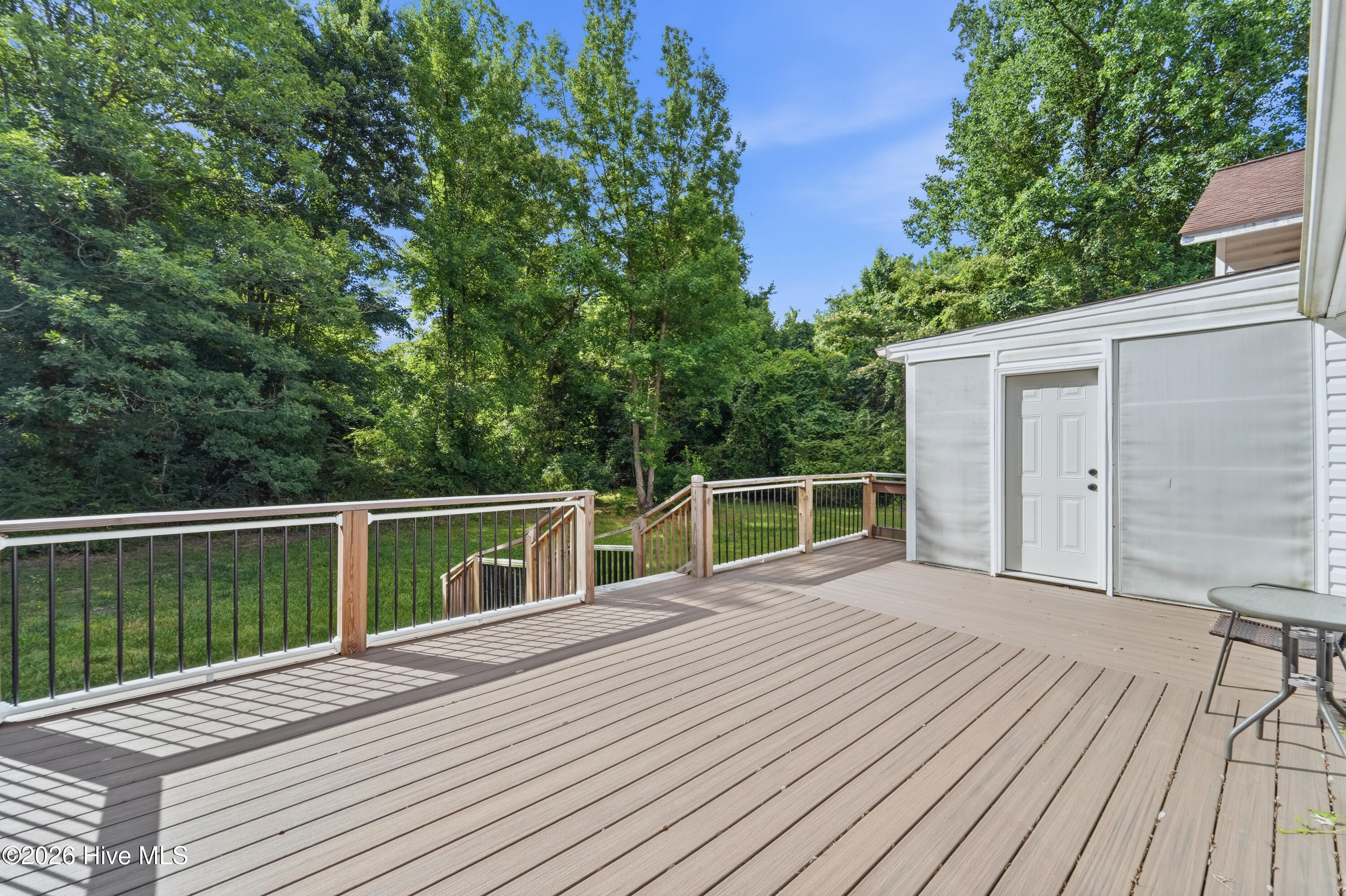 220 Edgewood Drive Property Photo 32