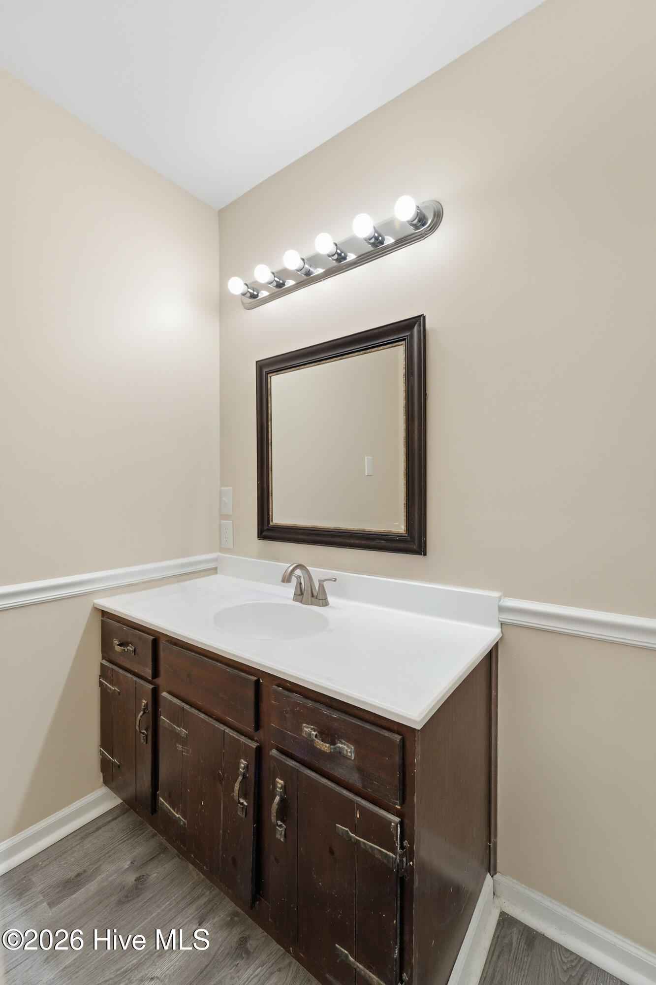 220 Edgewood Drive Property Photo 38