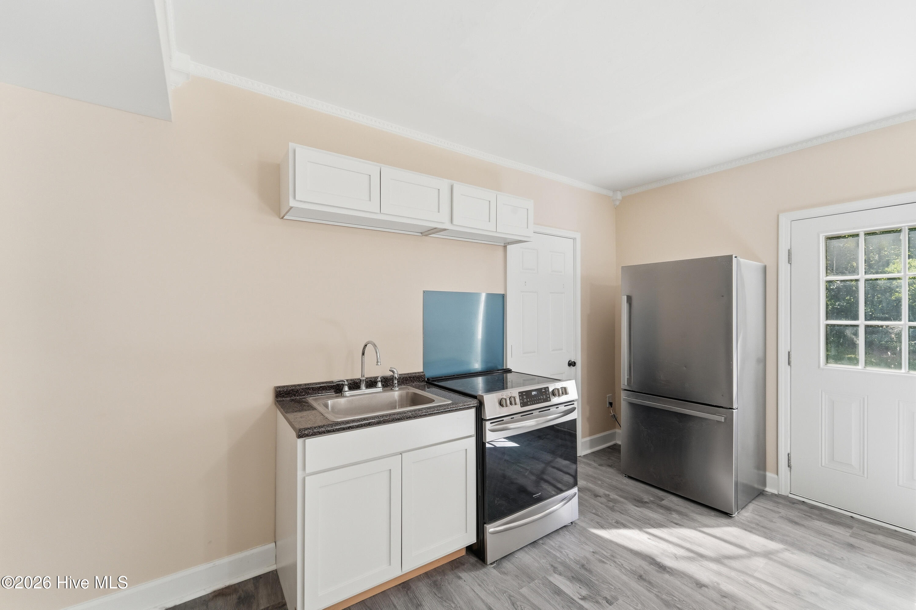 220 Edgewood Drive Property Photo 45