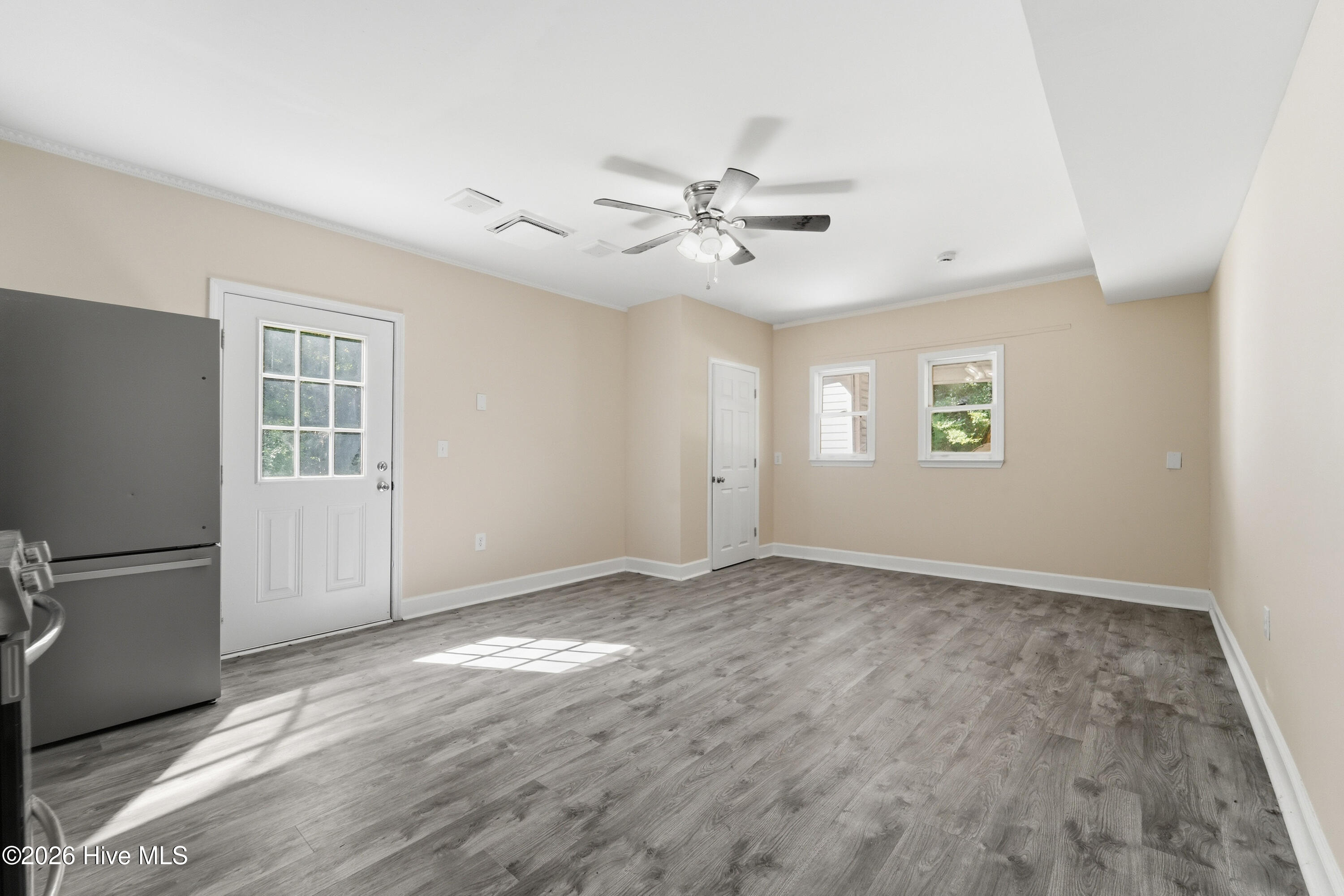 220 Edgewood Drive Property Photo 48