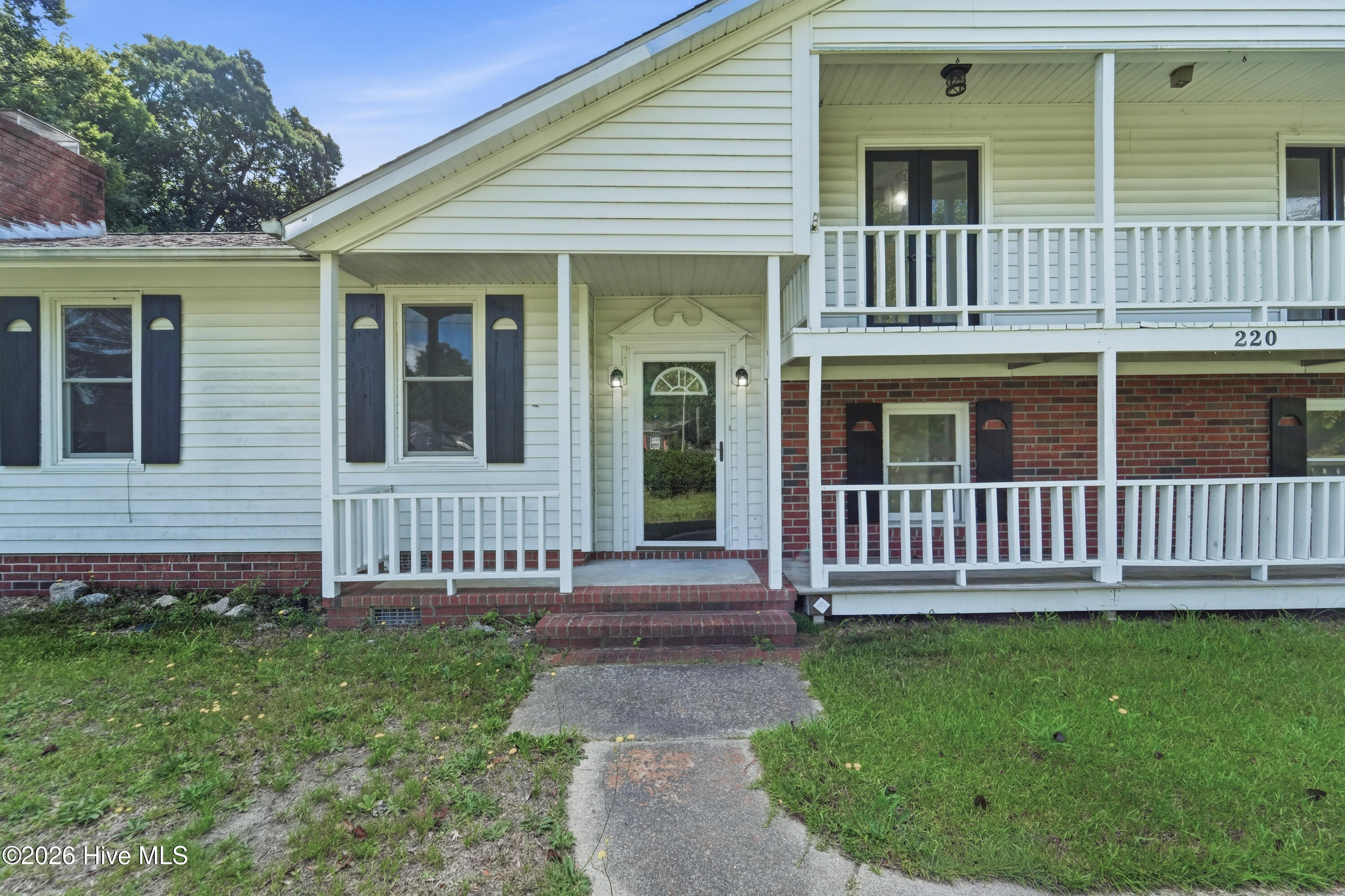 220 Edgewood Drive Property Photo 58