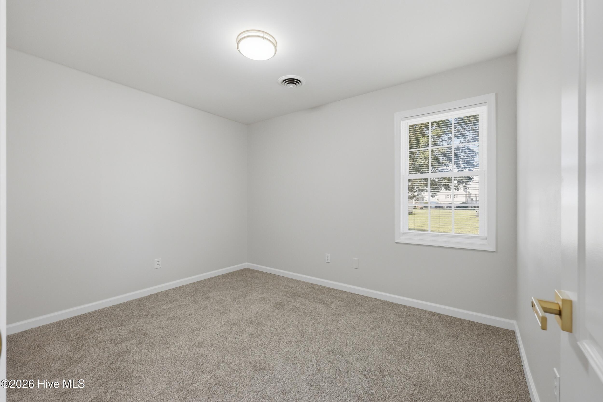 305 Beachview Drive Property Photo 15