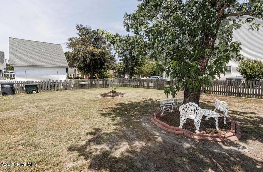 805 Drexel Road Property Photo 11