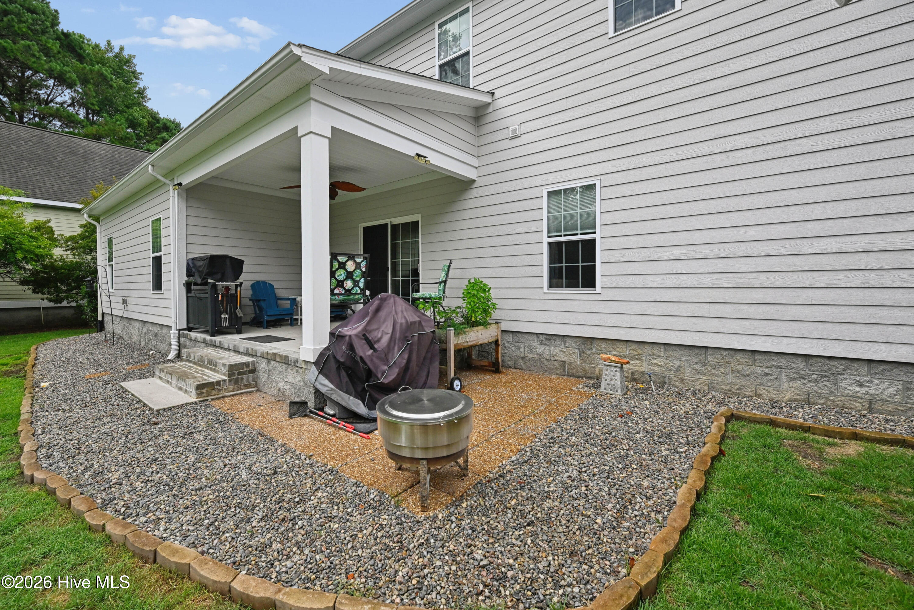 955 Grandview Drive Property Photo 33