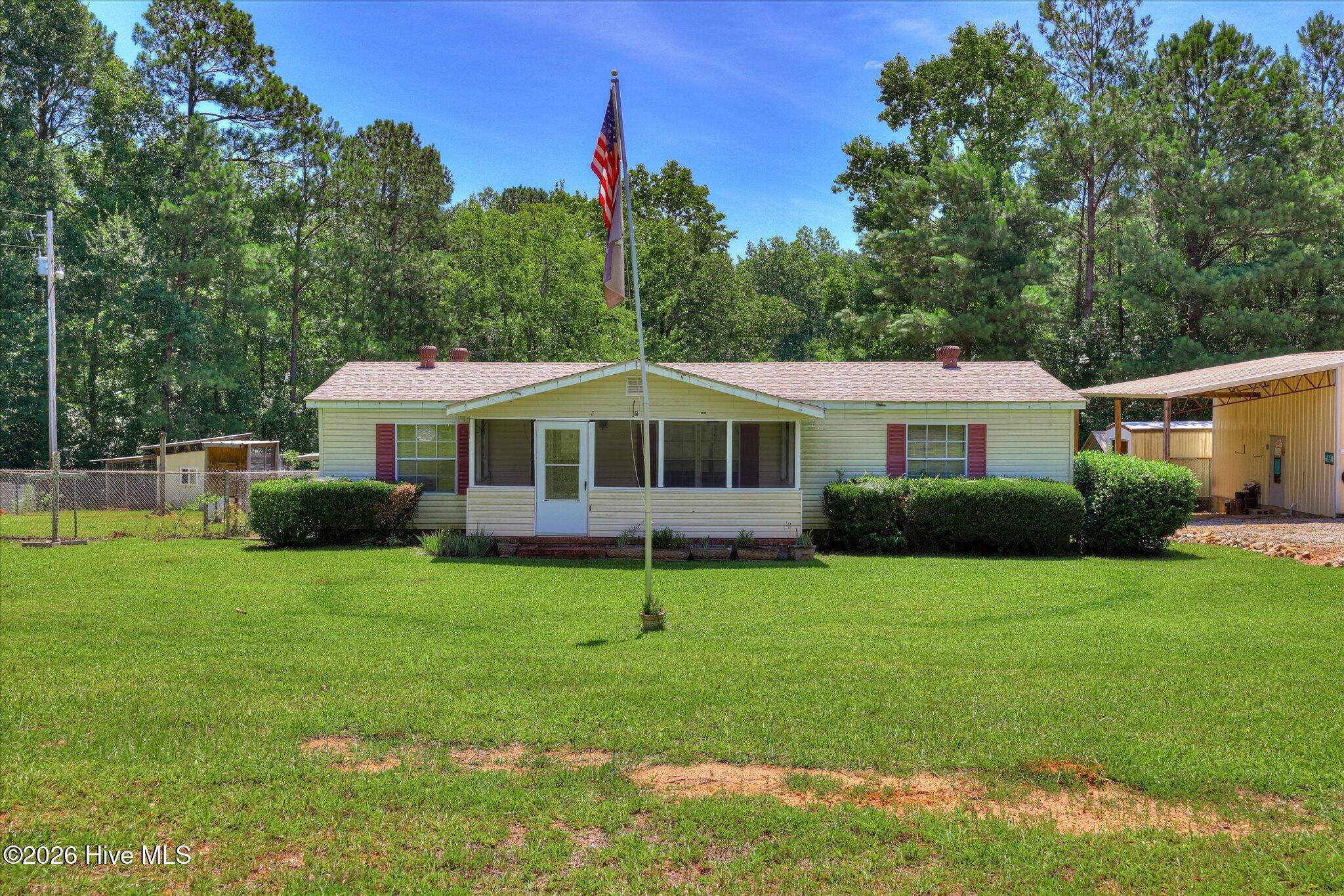 20 Sunset Circle Property Photo 1