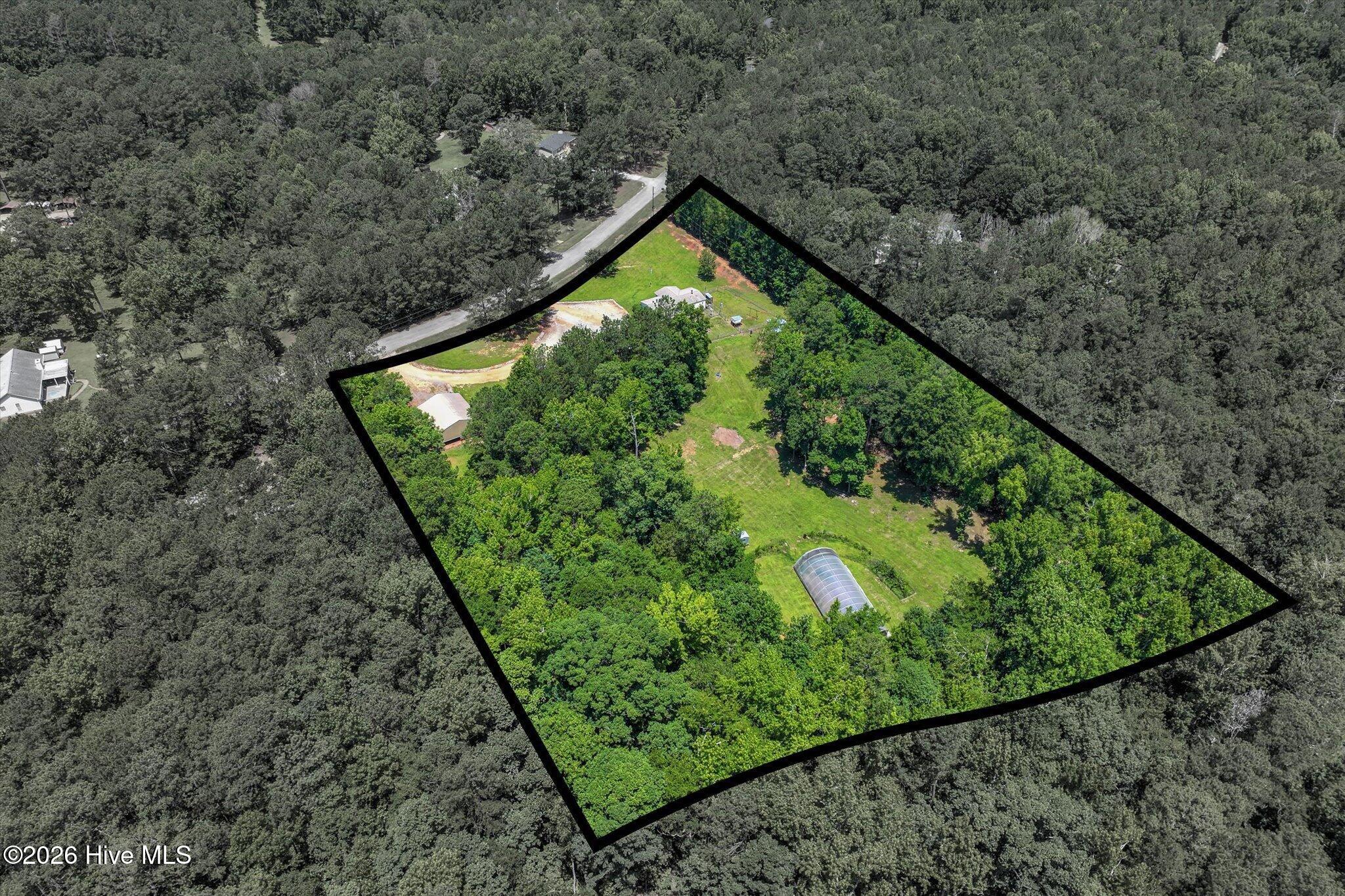 20 Sunset Circle Property Photo 4