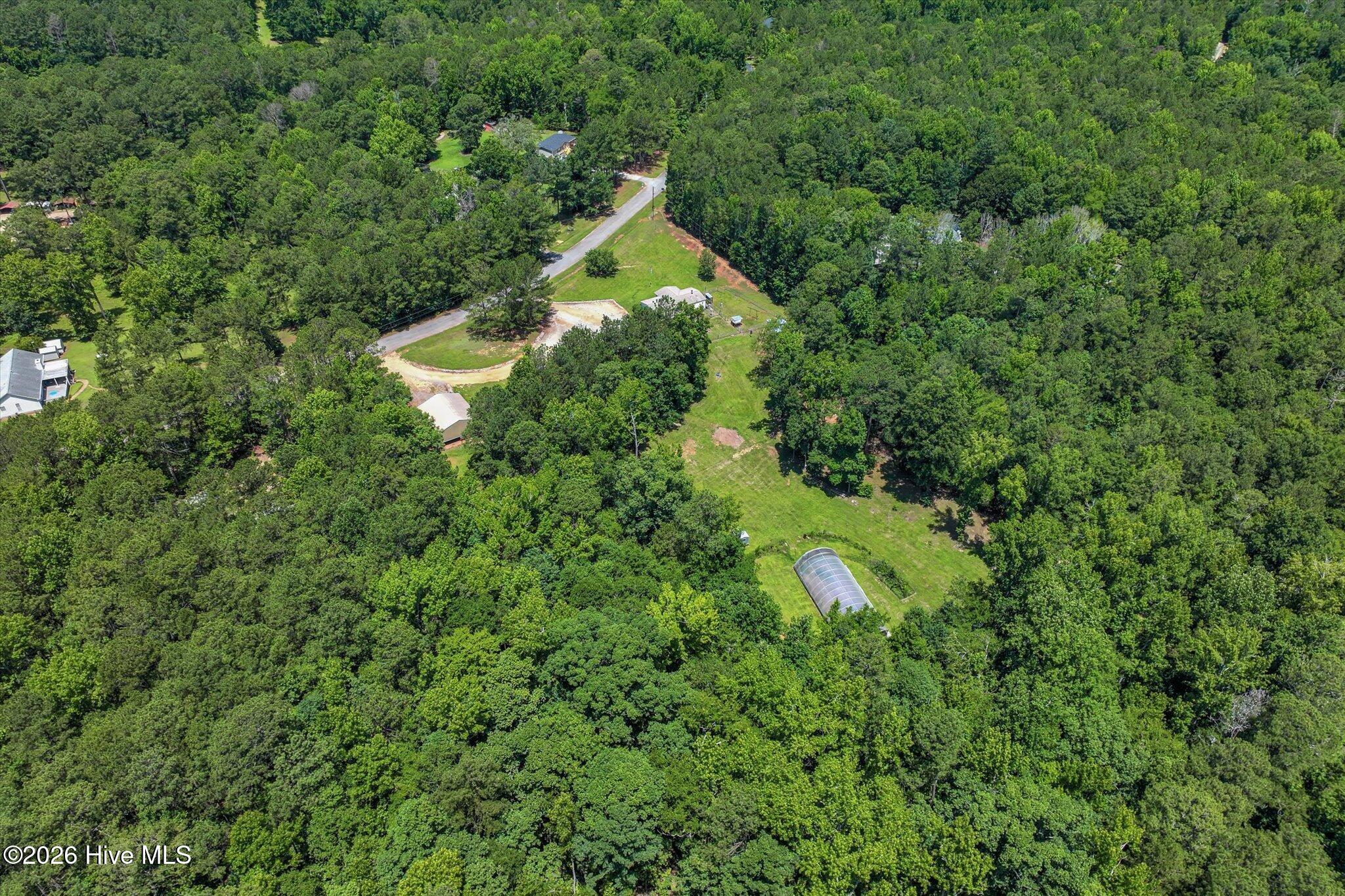 20 Sunset Circle Property Photo 5