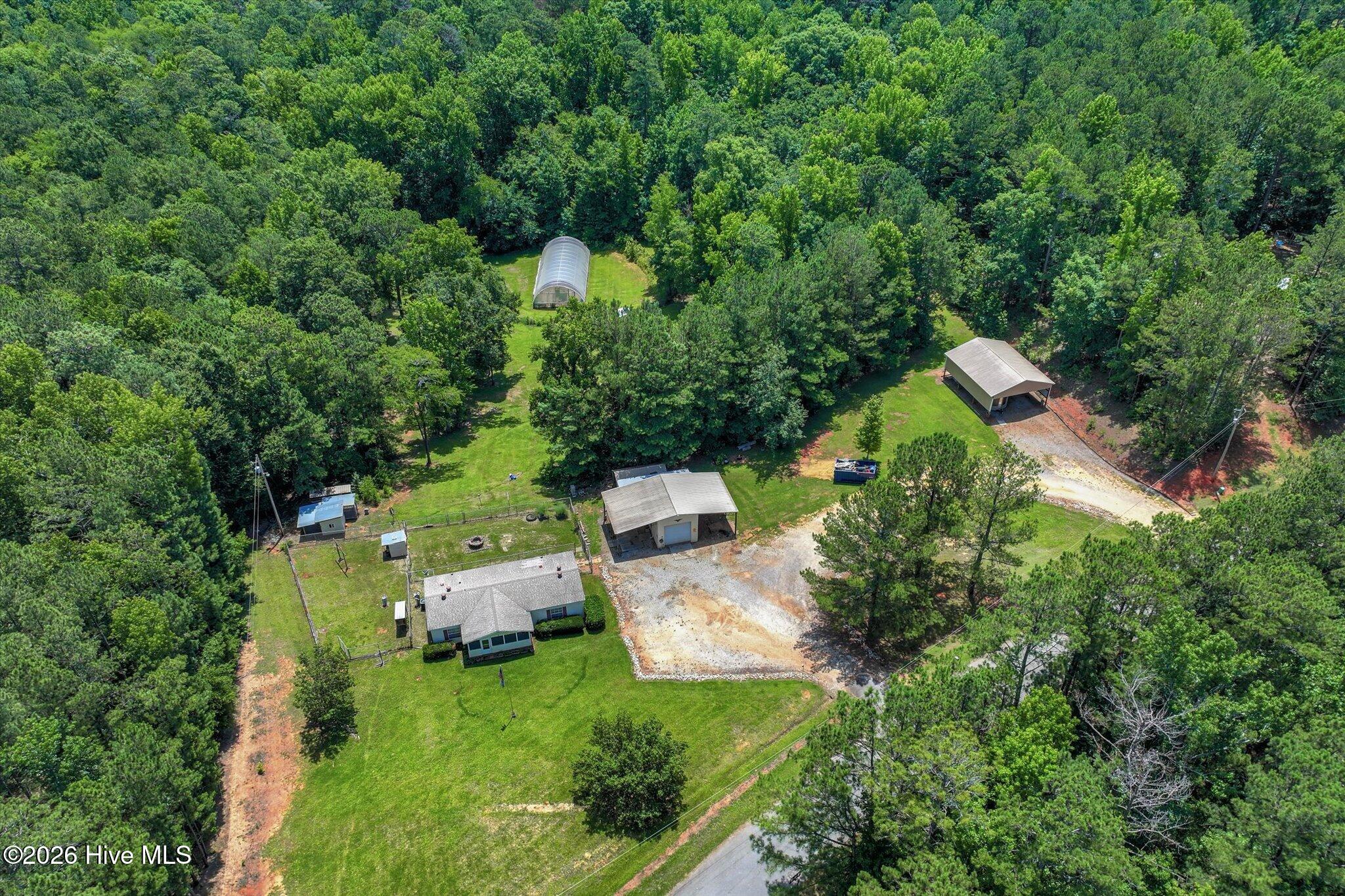 20 Sunset Circle Property Photo 7