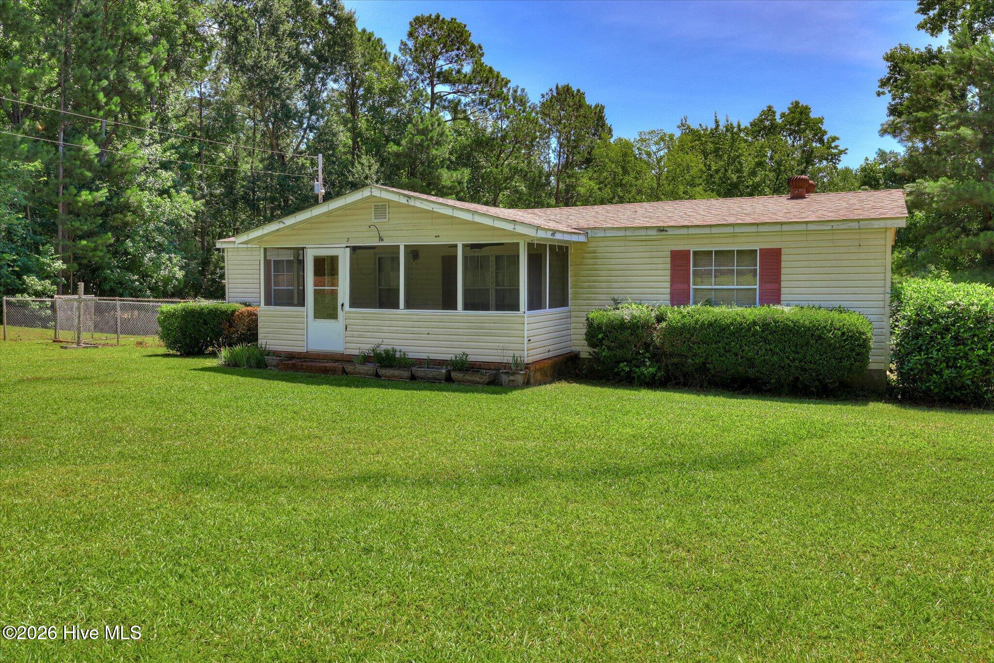 20 Sunset Circle Property Photo 14
