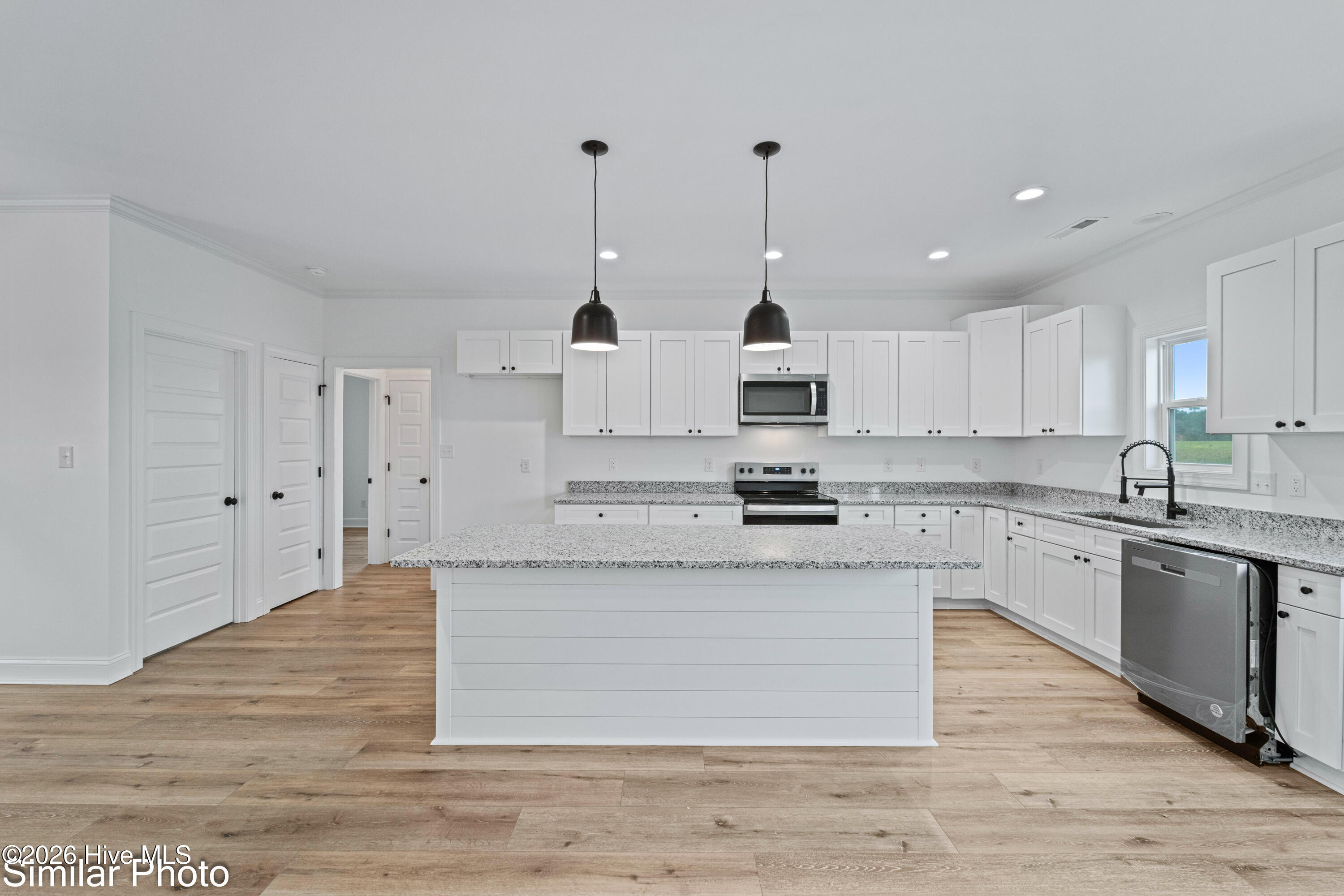 926 Whaley Road Property Photo 16