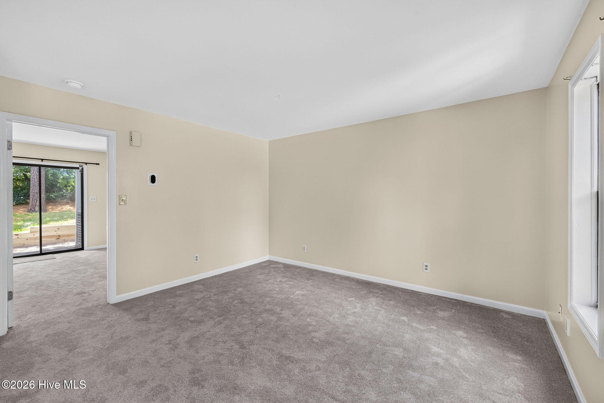 2521 Flint Drive Property Photo 3