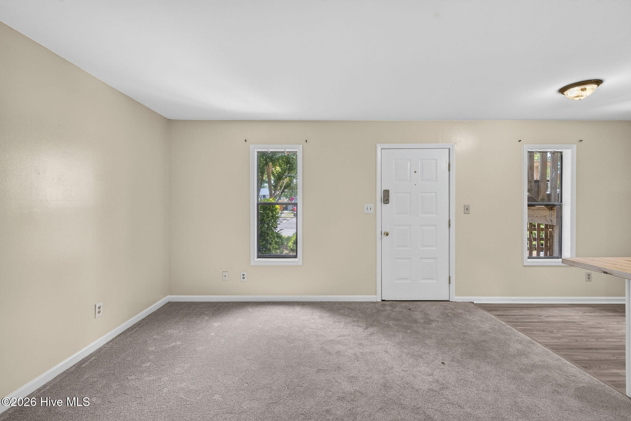 2521 Flint Drive Property Photo 6