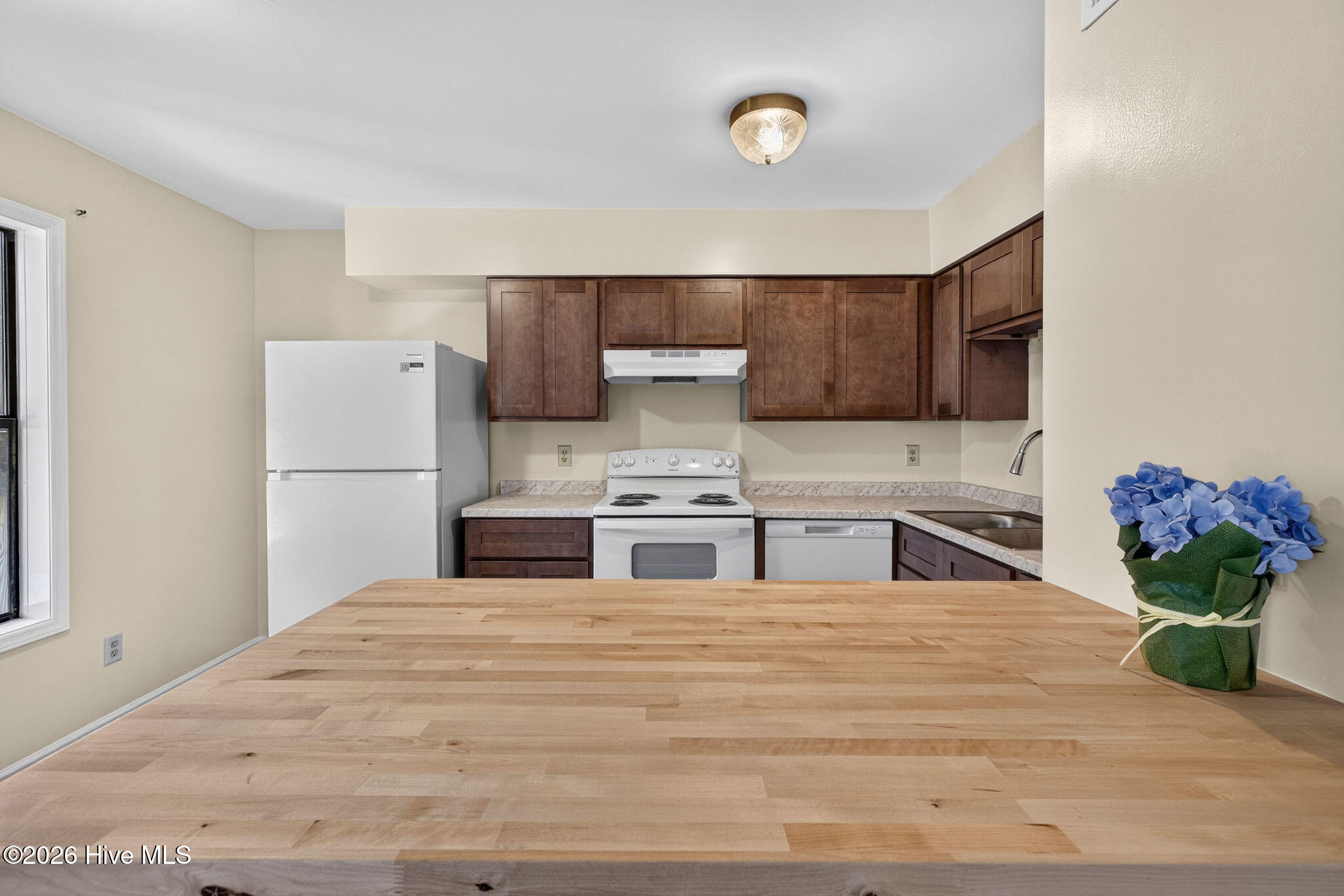 2521 Flint Drive Property Photo 10