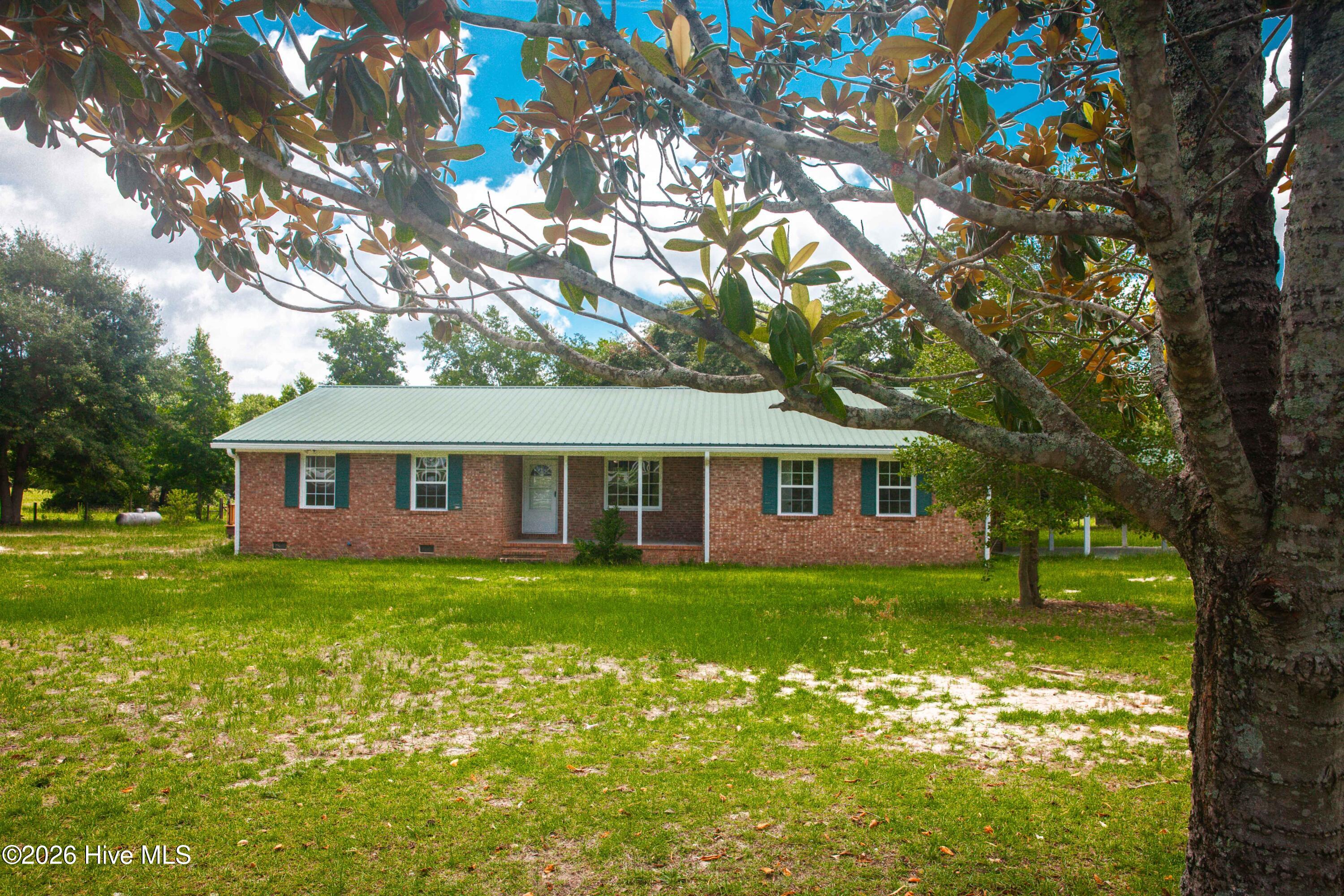 968 Boneville Road Property Photo 4