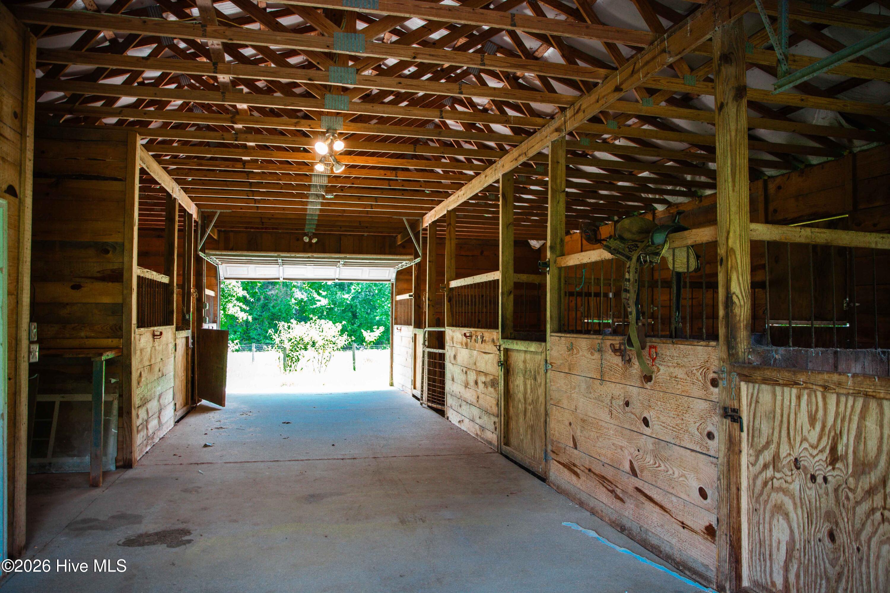 968 Boneville Road Property Photo 38