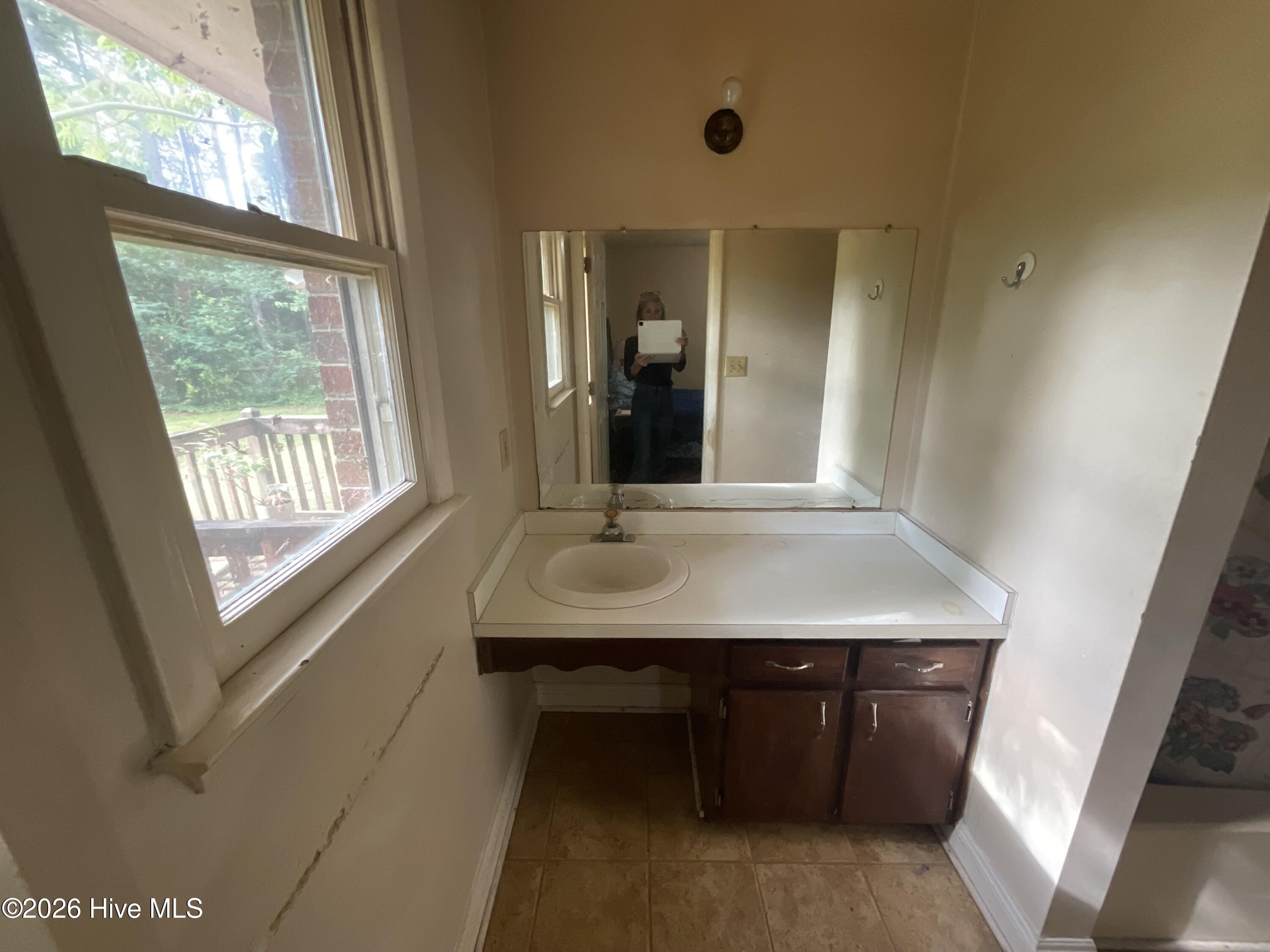 9761 Turnpike Road Property Photo 18