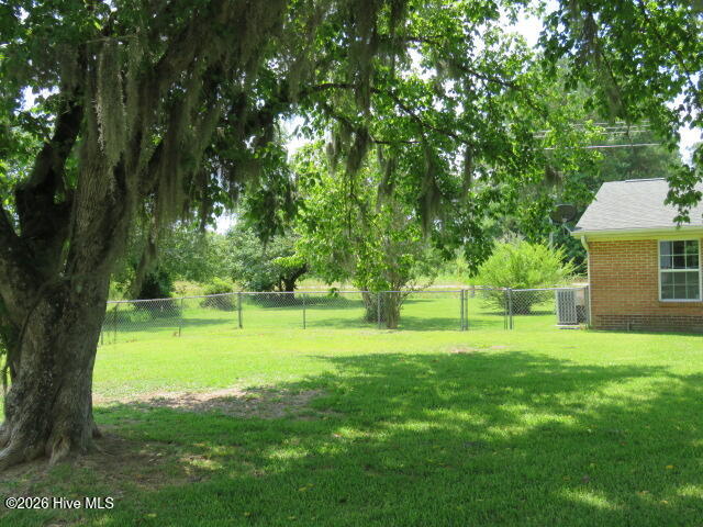 9424 Nc 210 Highway Property Photo 6