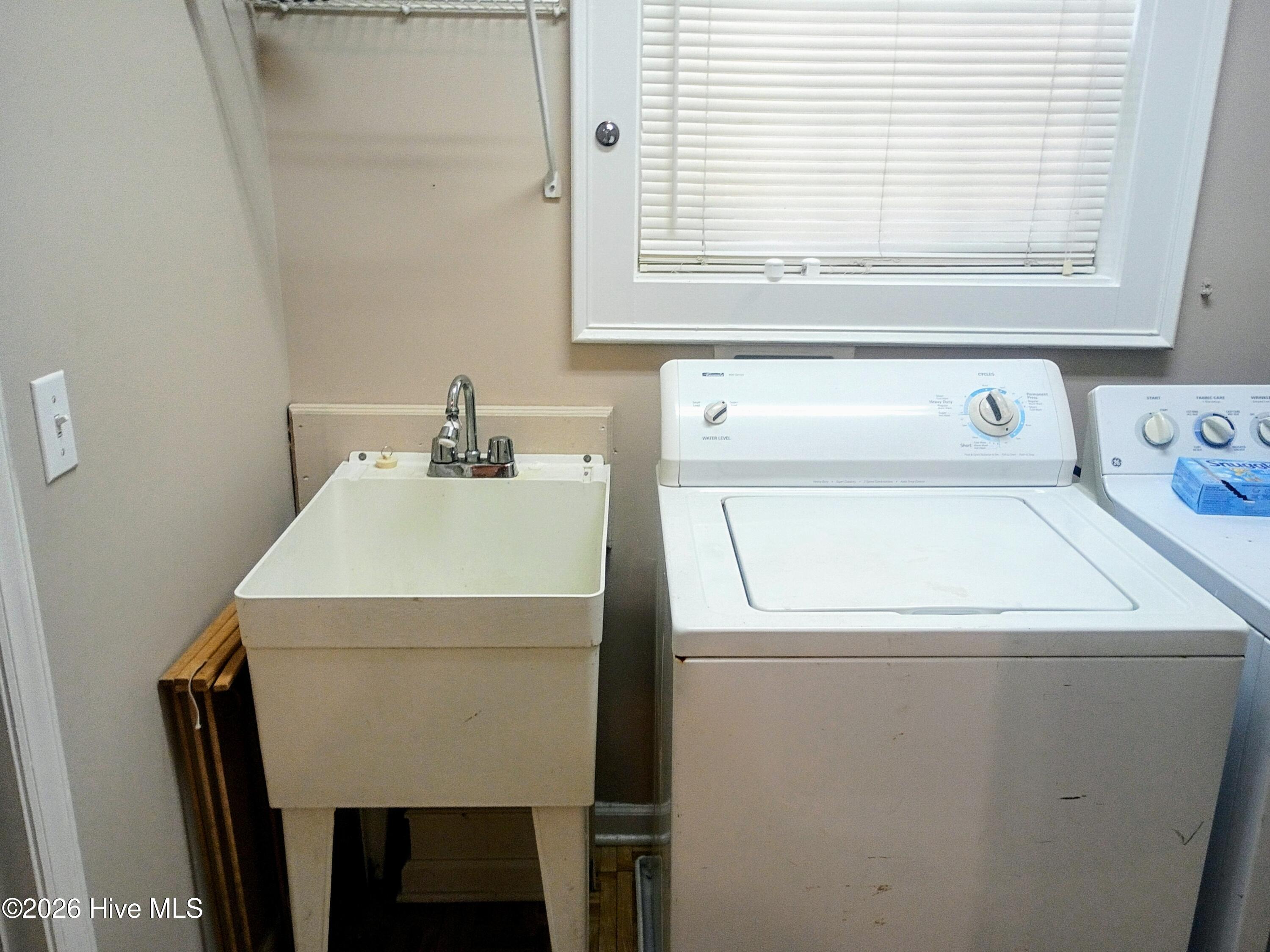 3772 Old Maco Road Property Photo 9