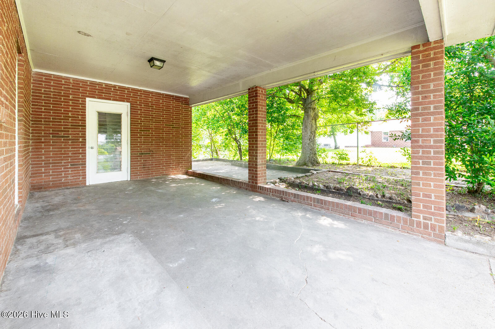 126 Elder Street Property Photo 16