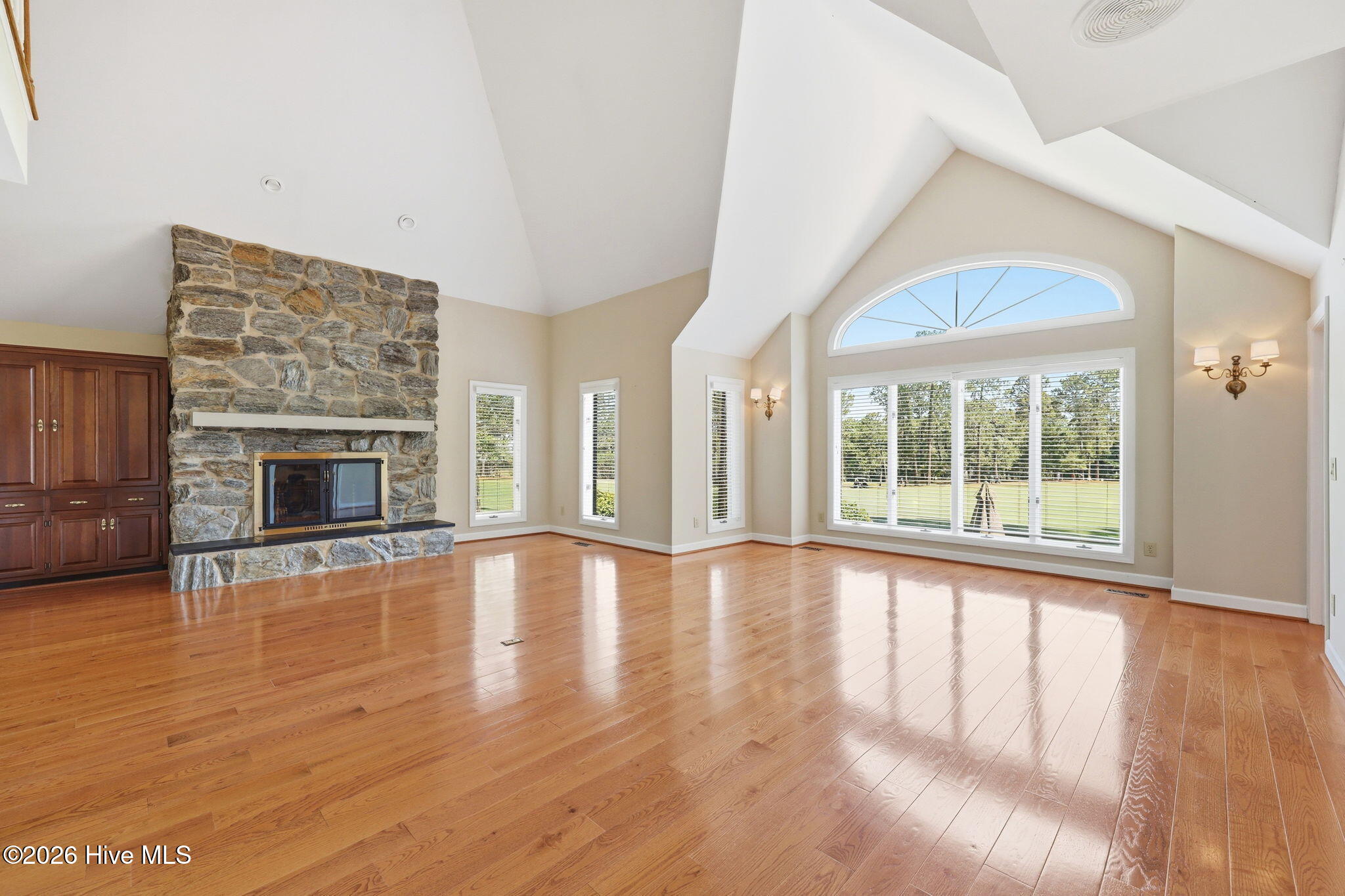 175 Baltusrol Lane Property Photo 11