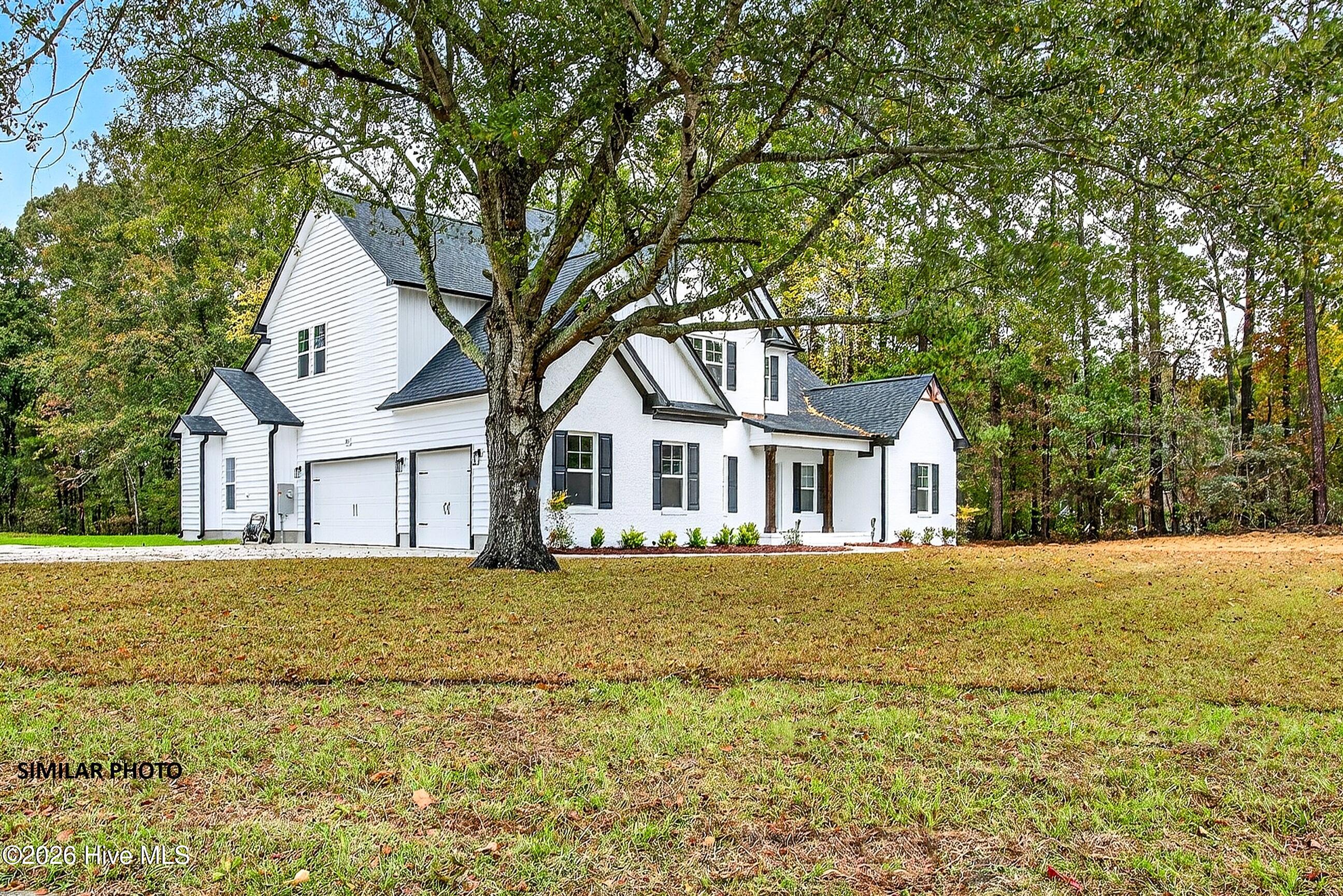 136 Woodford Drive Lot #201 Property Photo 2