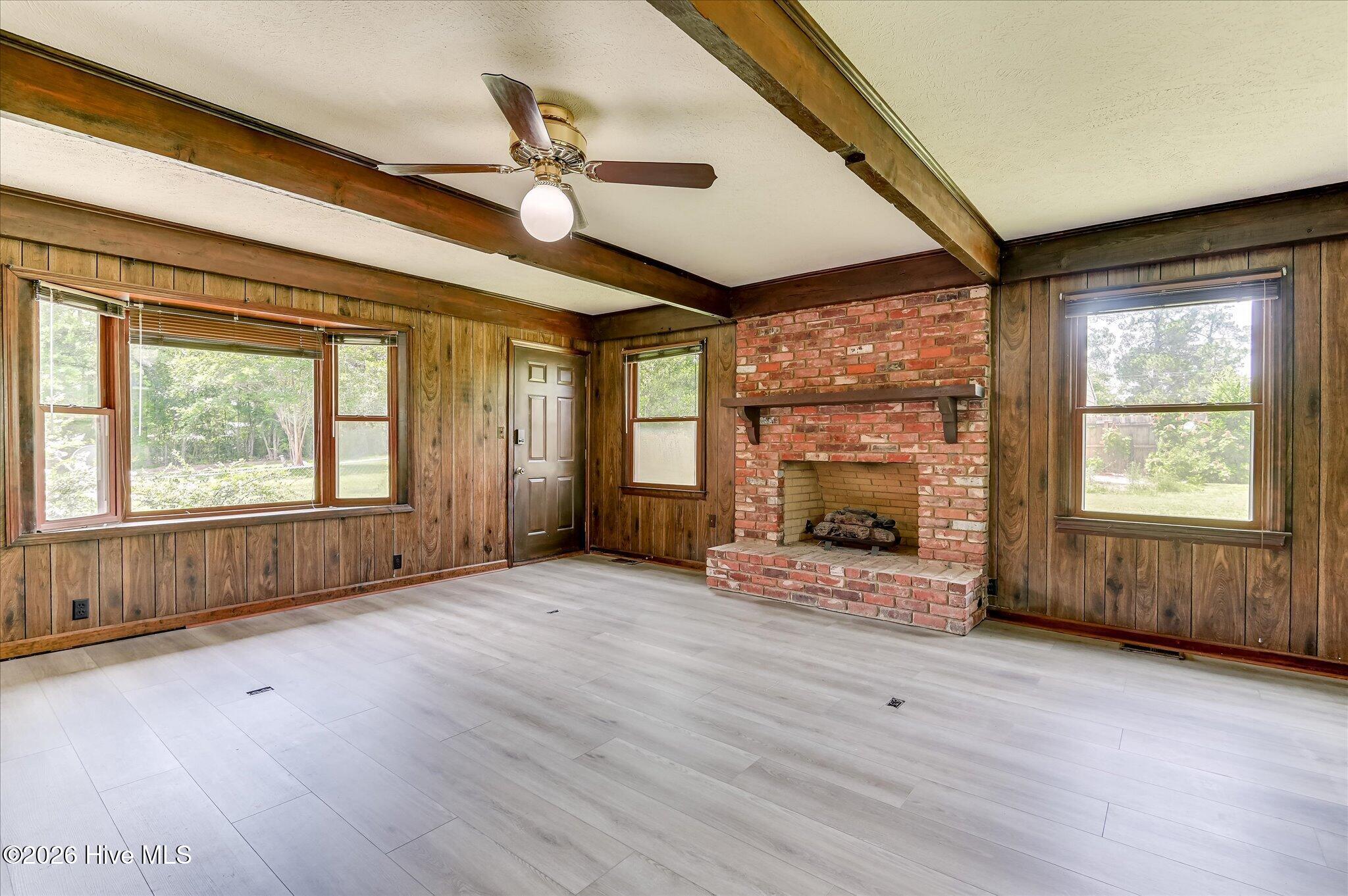 720 Riverview Drive Property Photo 17
