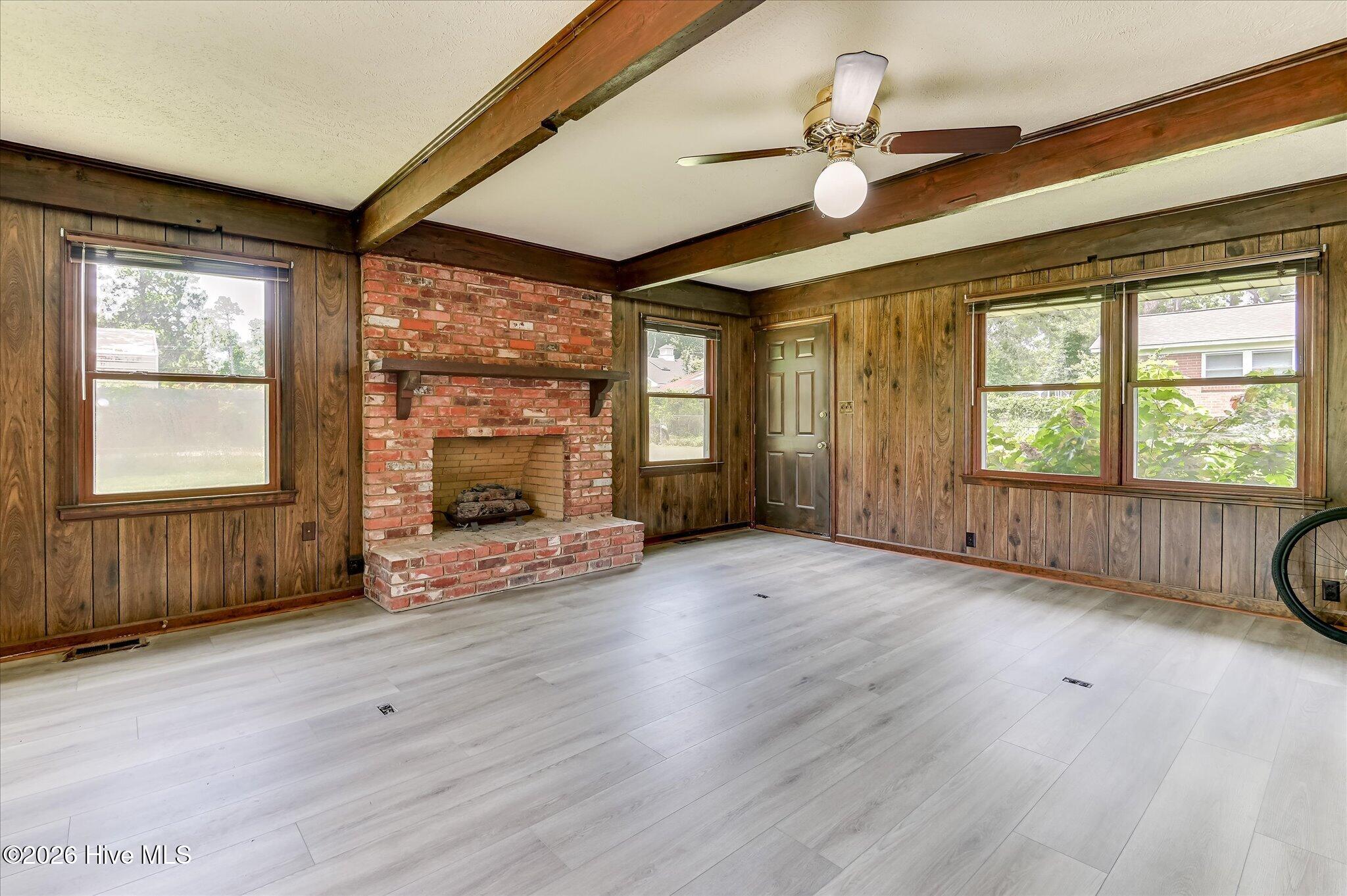 720 Riverview Drive Property Photo 18