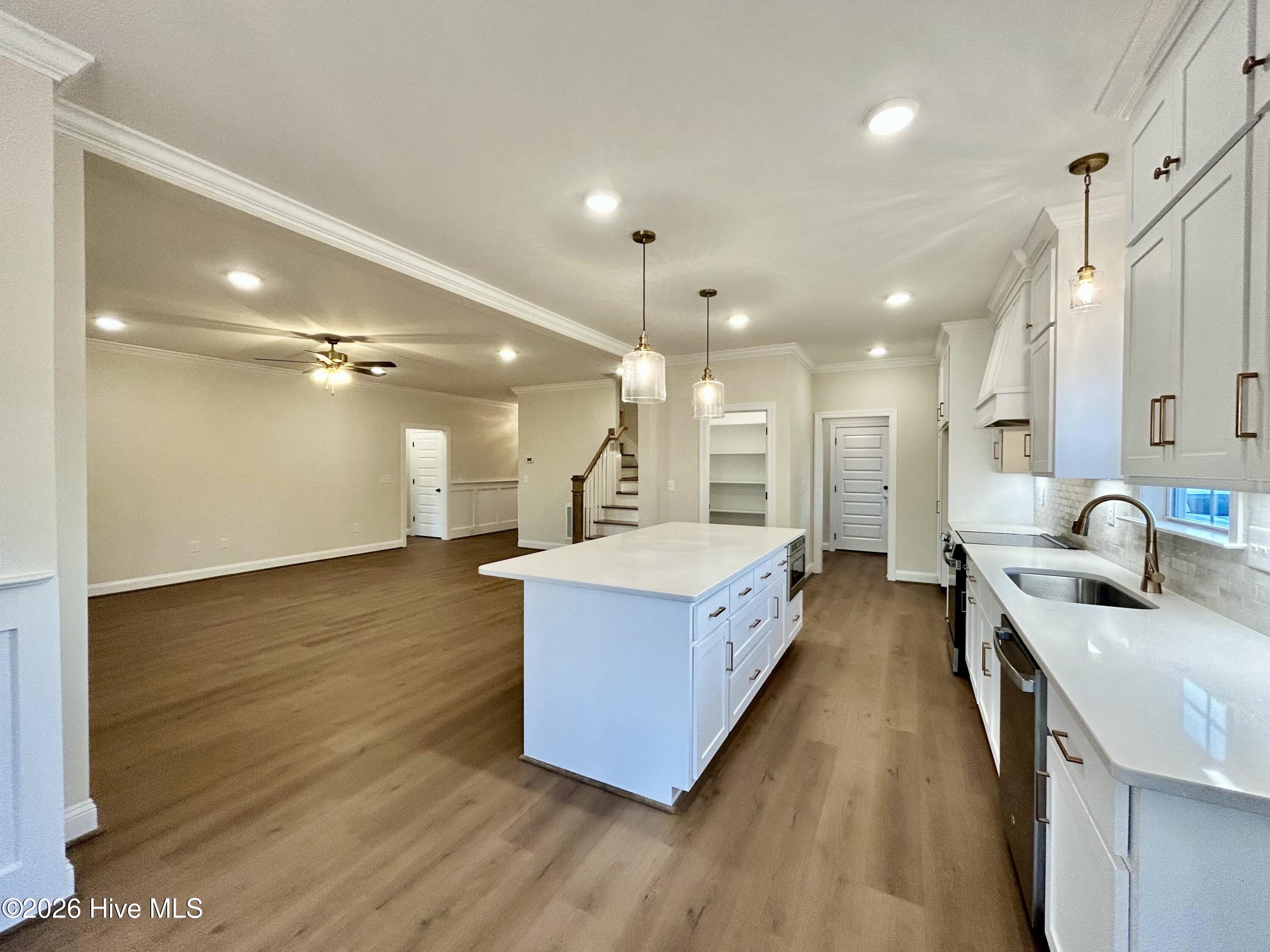 7320 Huckleberry Drive Property Photo 14