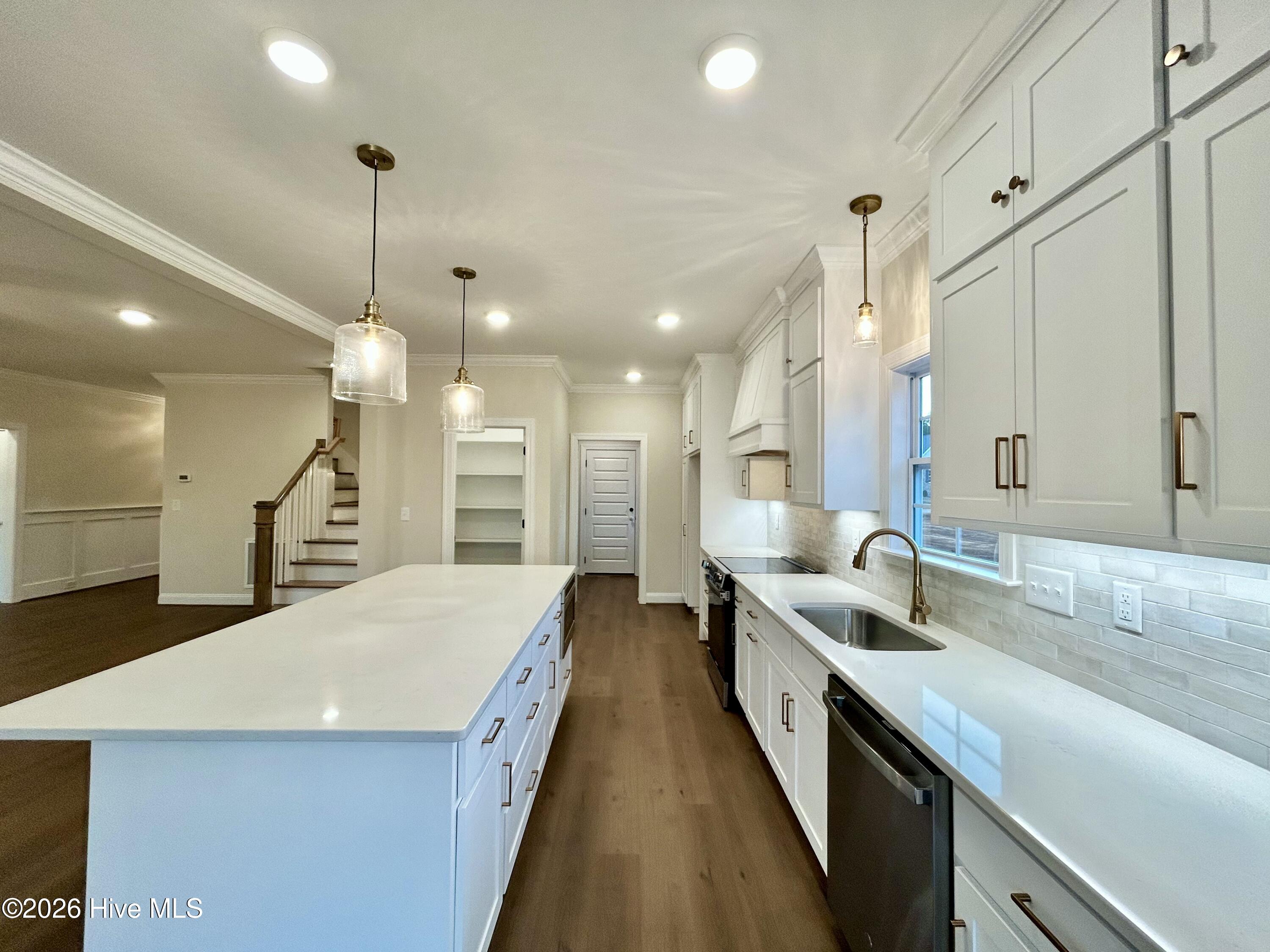 7320 Huckleberry Drive Property Photo 15