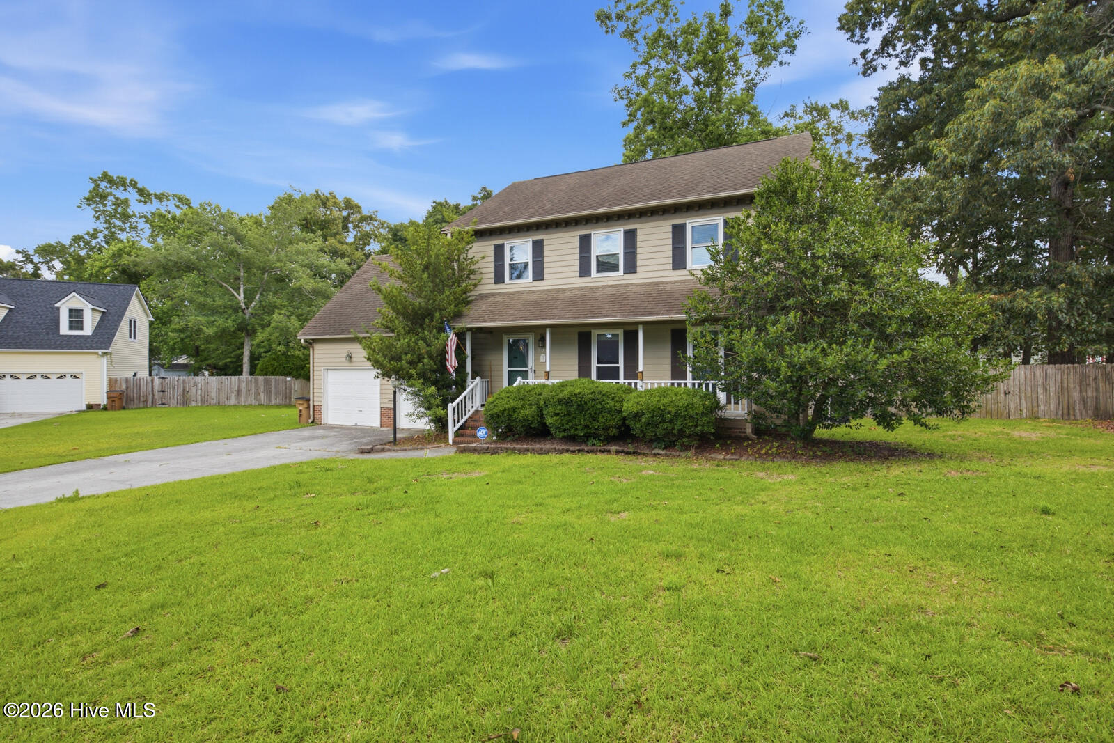 106 Broken Oak Court Property Photo 3