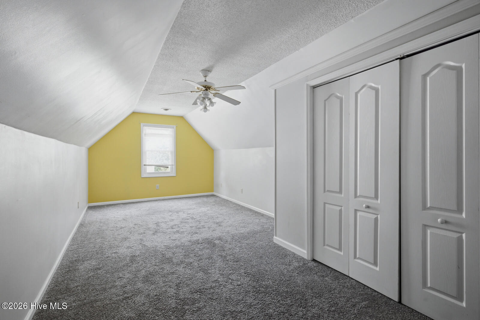 106 Broken Oak Court Property Photo 16