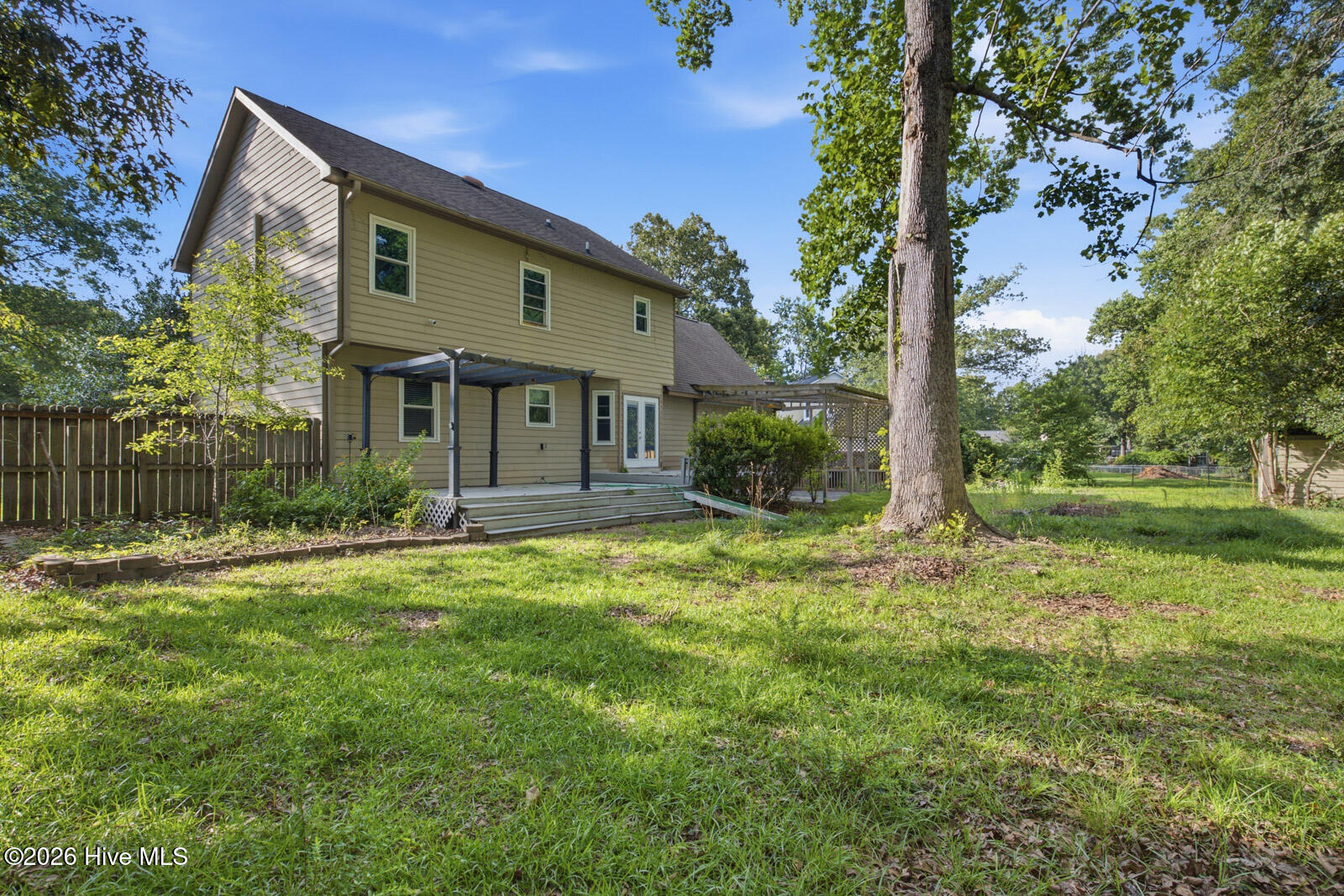 106 Broken Oak Court Property Photo 28