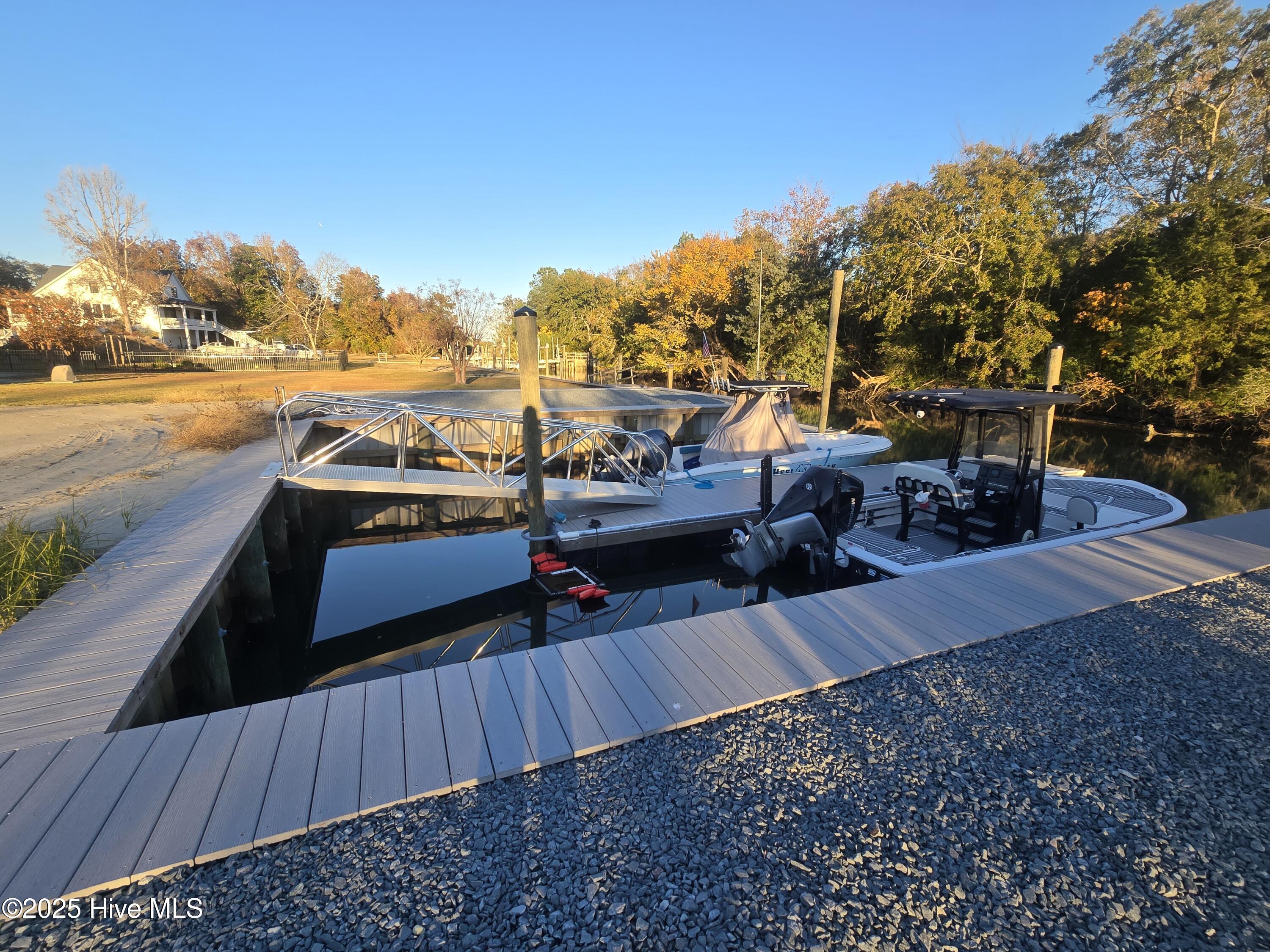 113 Mallard Drive Property Photo 8