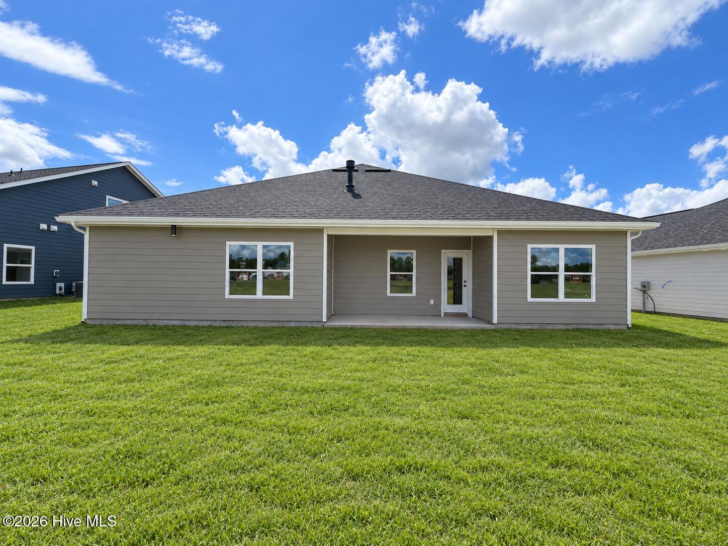 2125 Sandbrook Loop Property Photo 2
