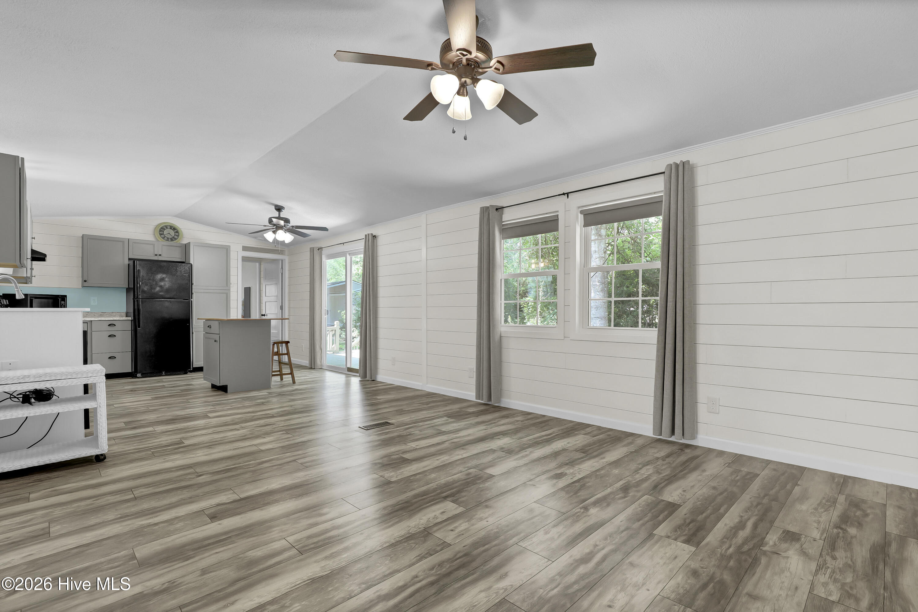 714 Cedar Avenue Property Photo 16
