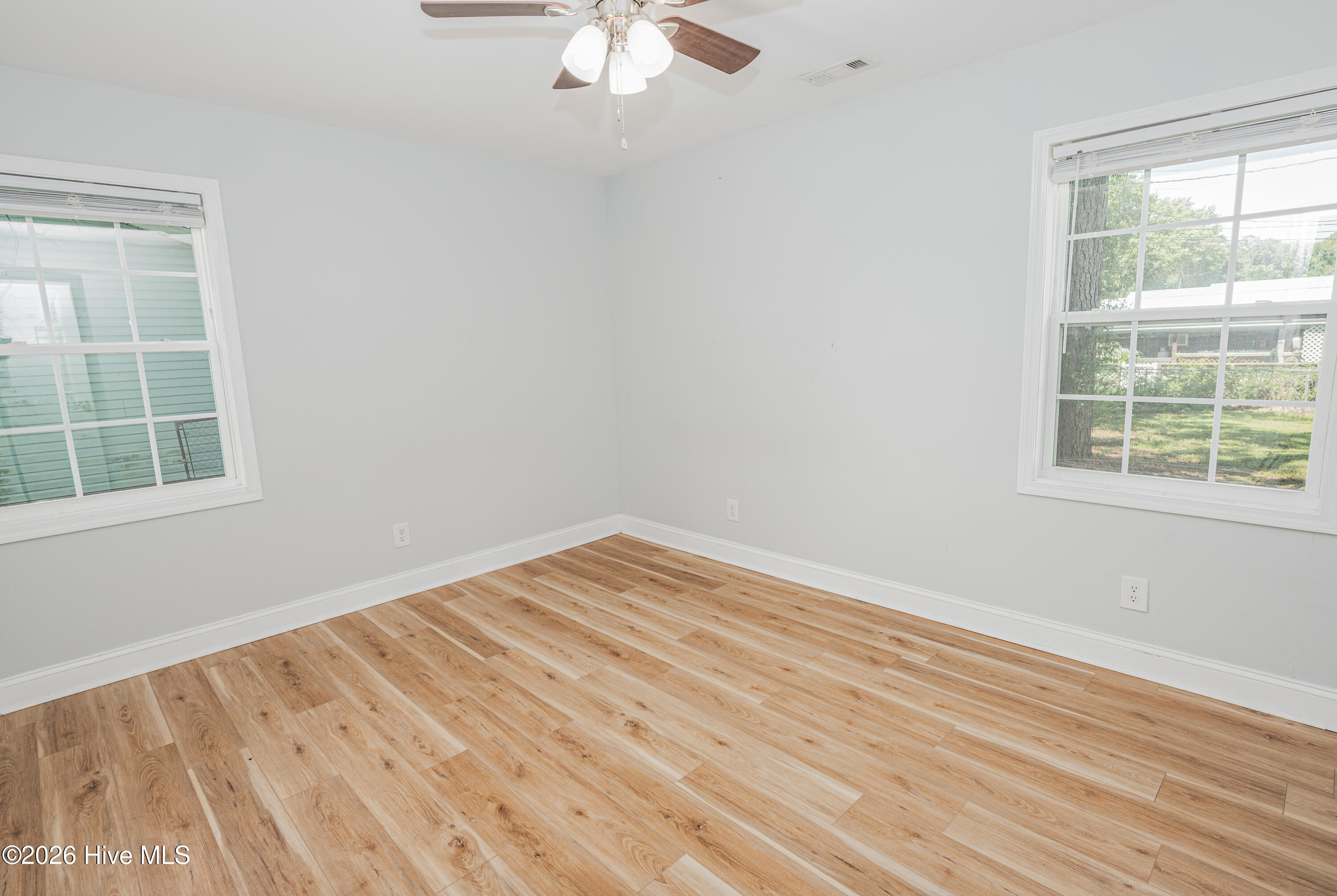 218 Forest View Drive Property Photo 16