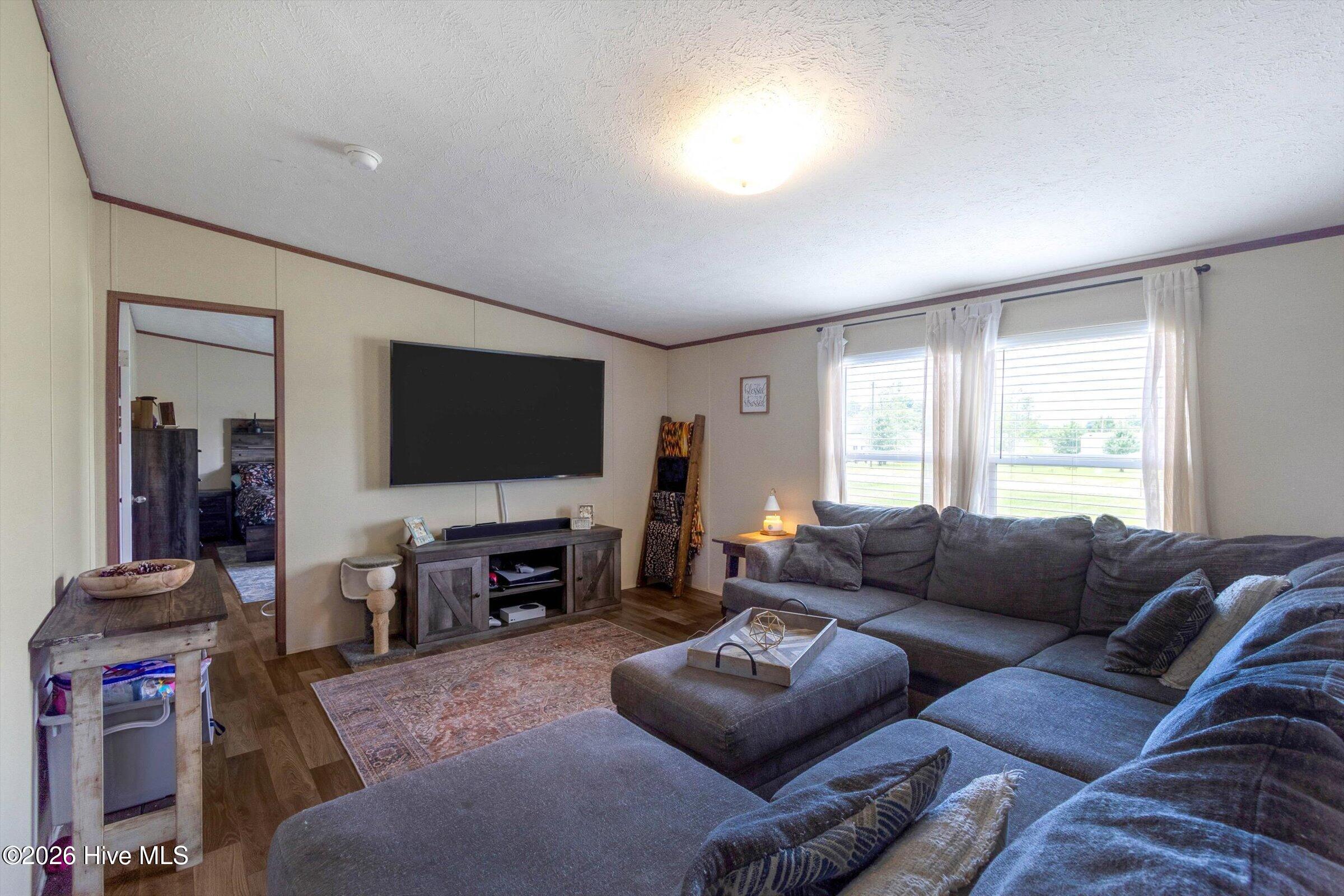 3510 Matts Way Property Photo 5