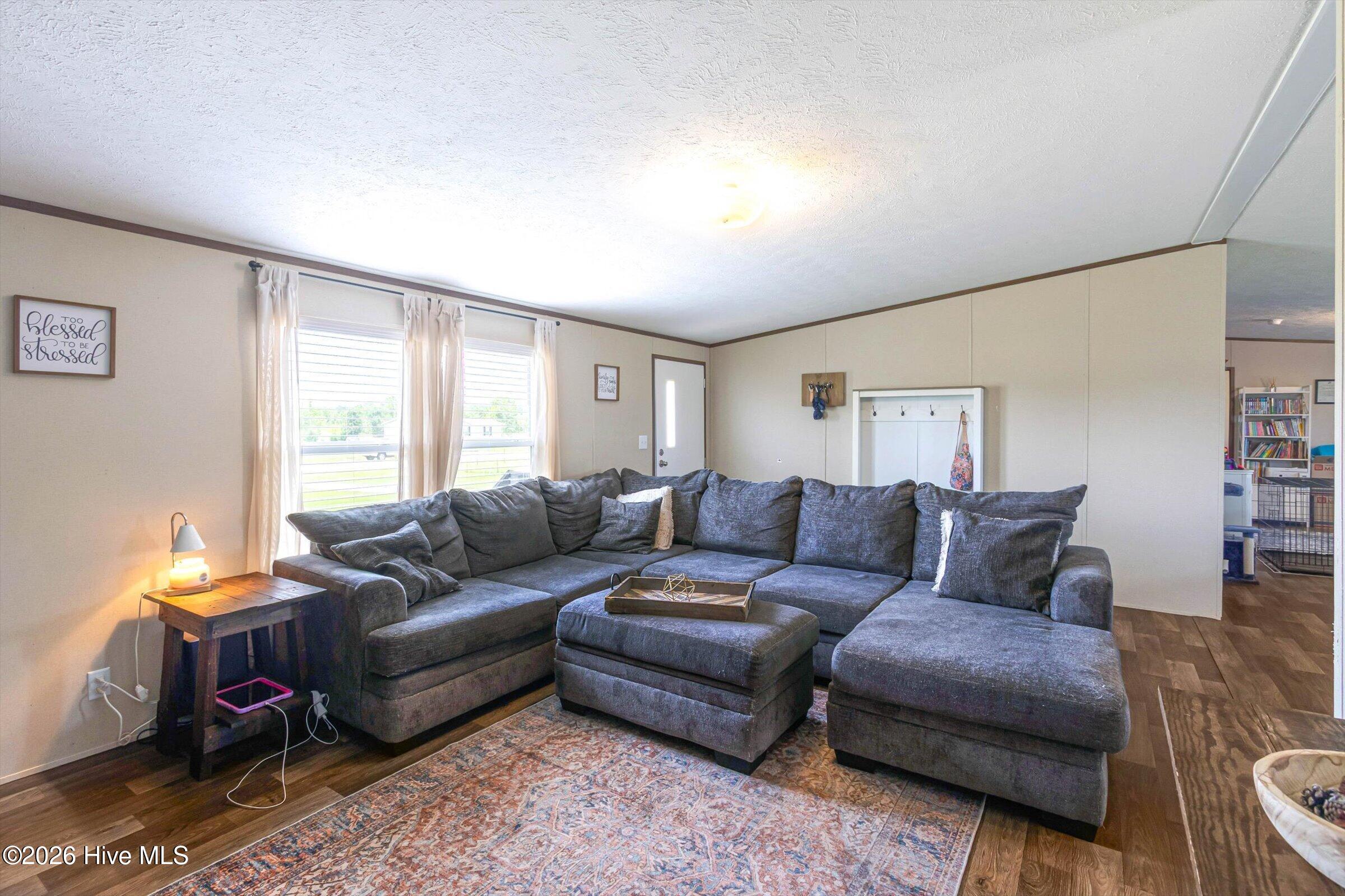 3510 Matts Way Property Photo 6