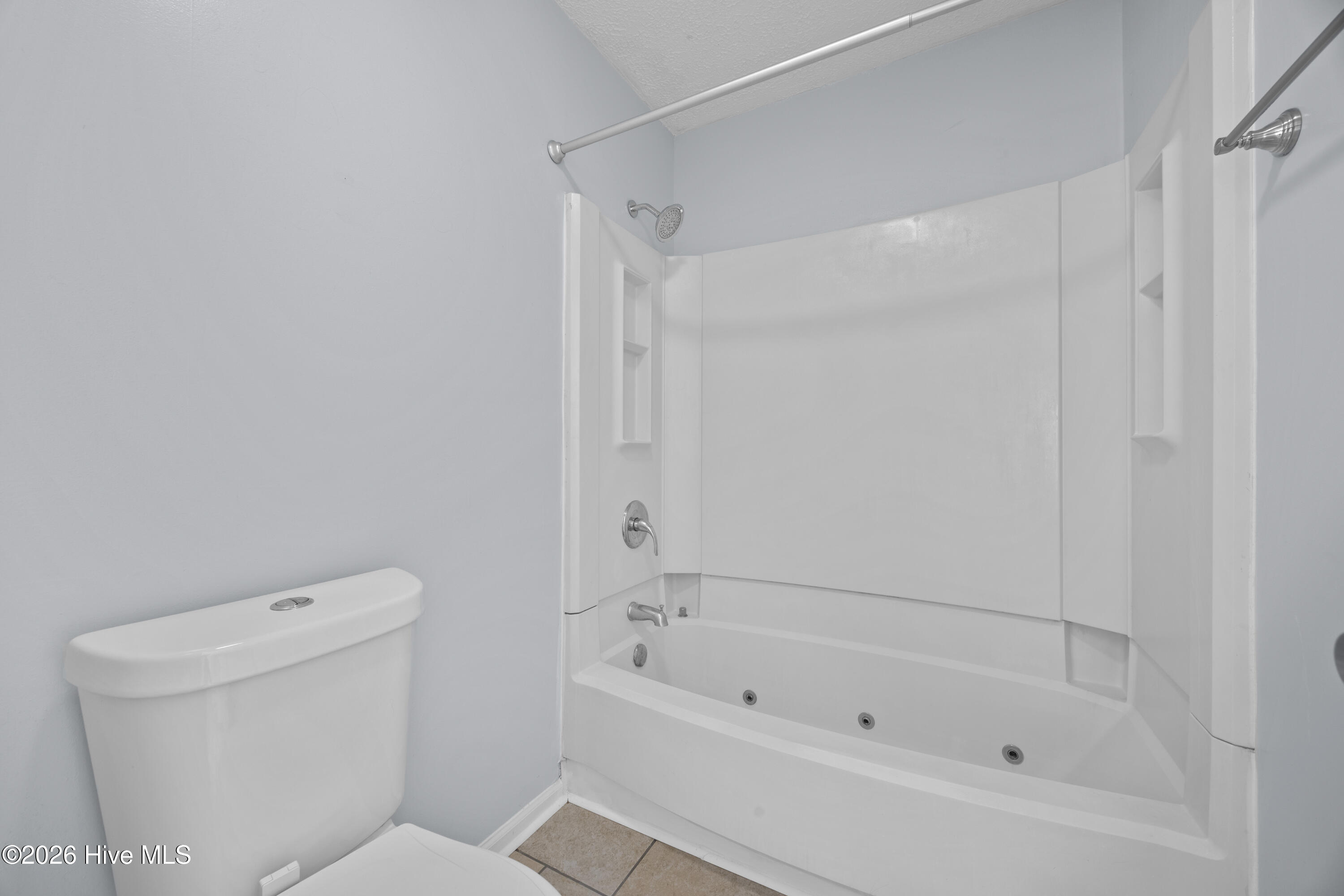 1823 Savannah Court B3 Property Photo 22