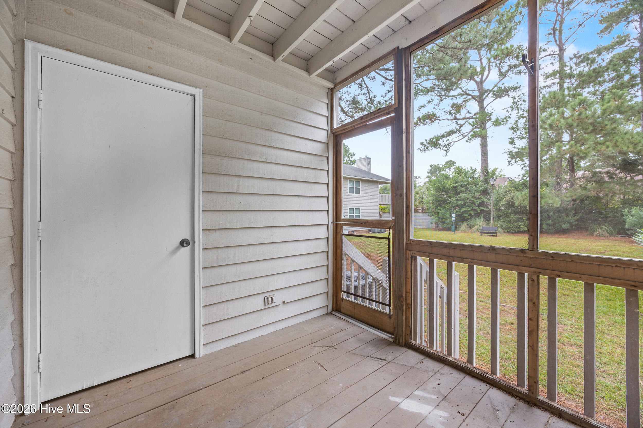 1823 Savannah Court B3 Property Photo 30