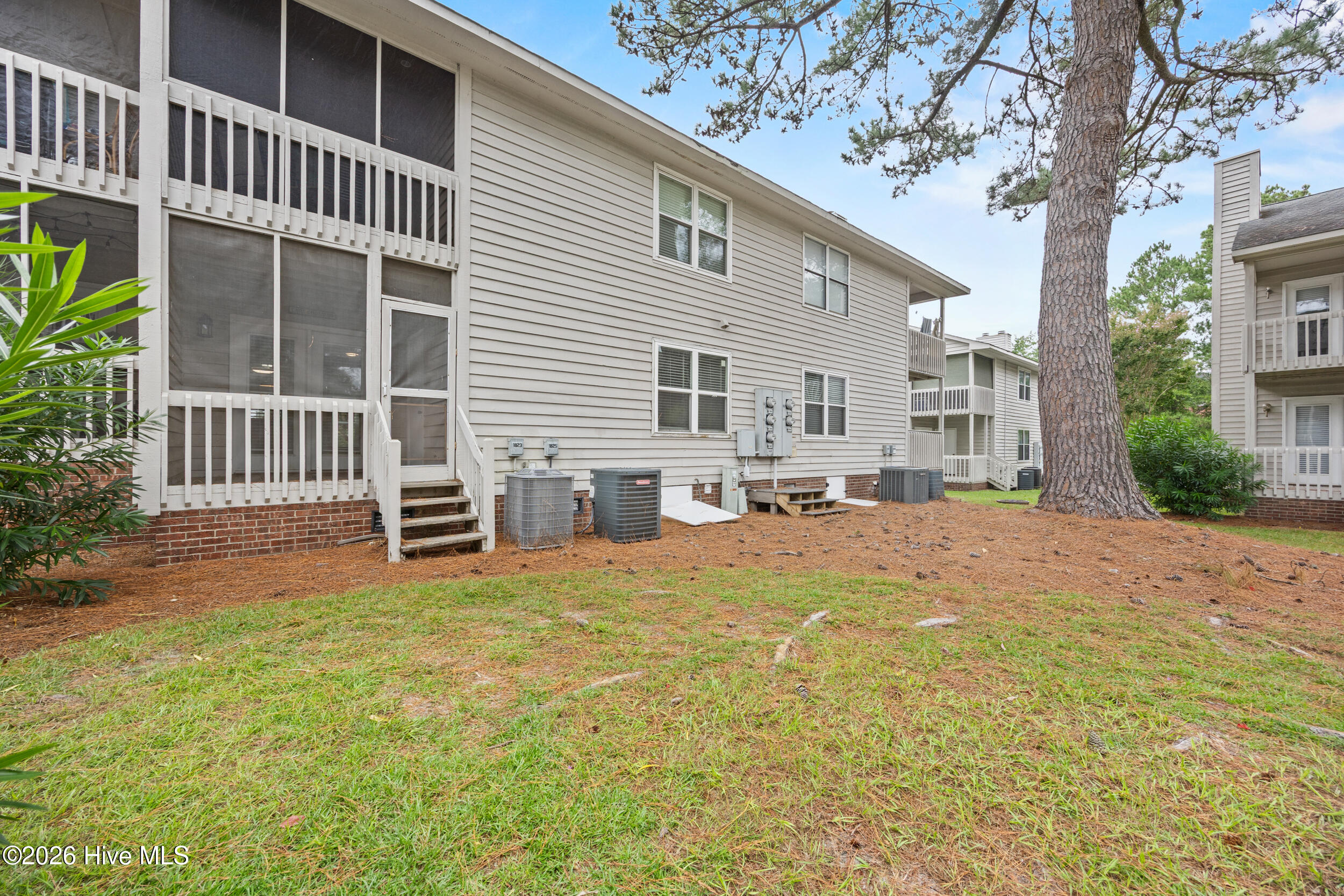 1823 Savannah Court B3 Property Photo 36